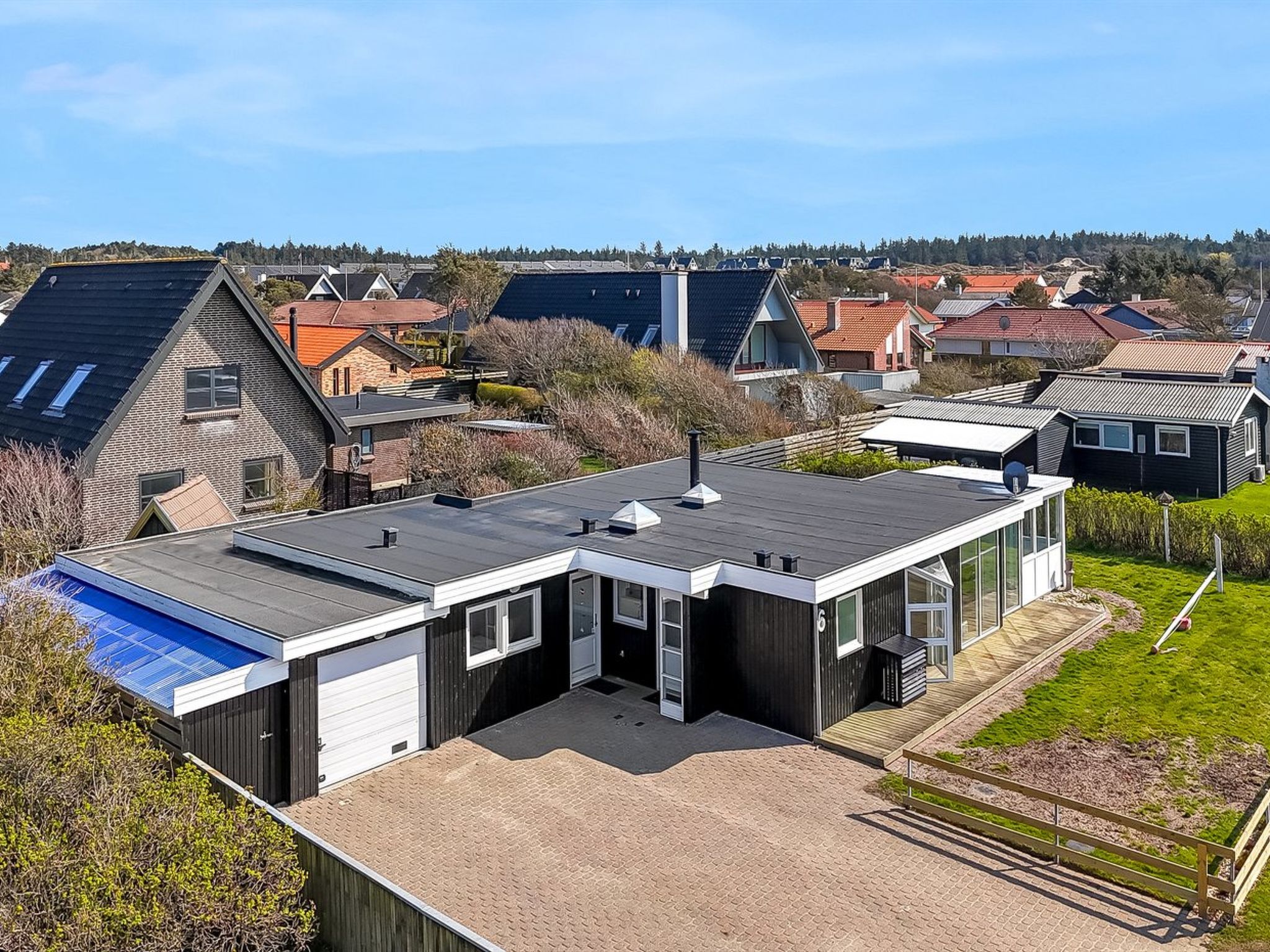 "Myrte" - 300m from the sea - Buiten