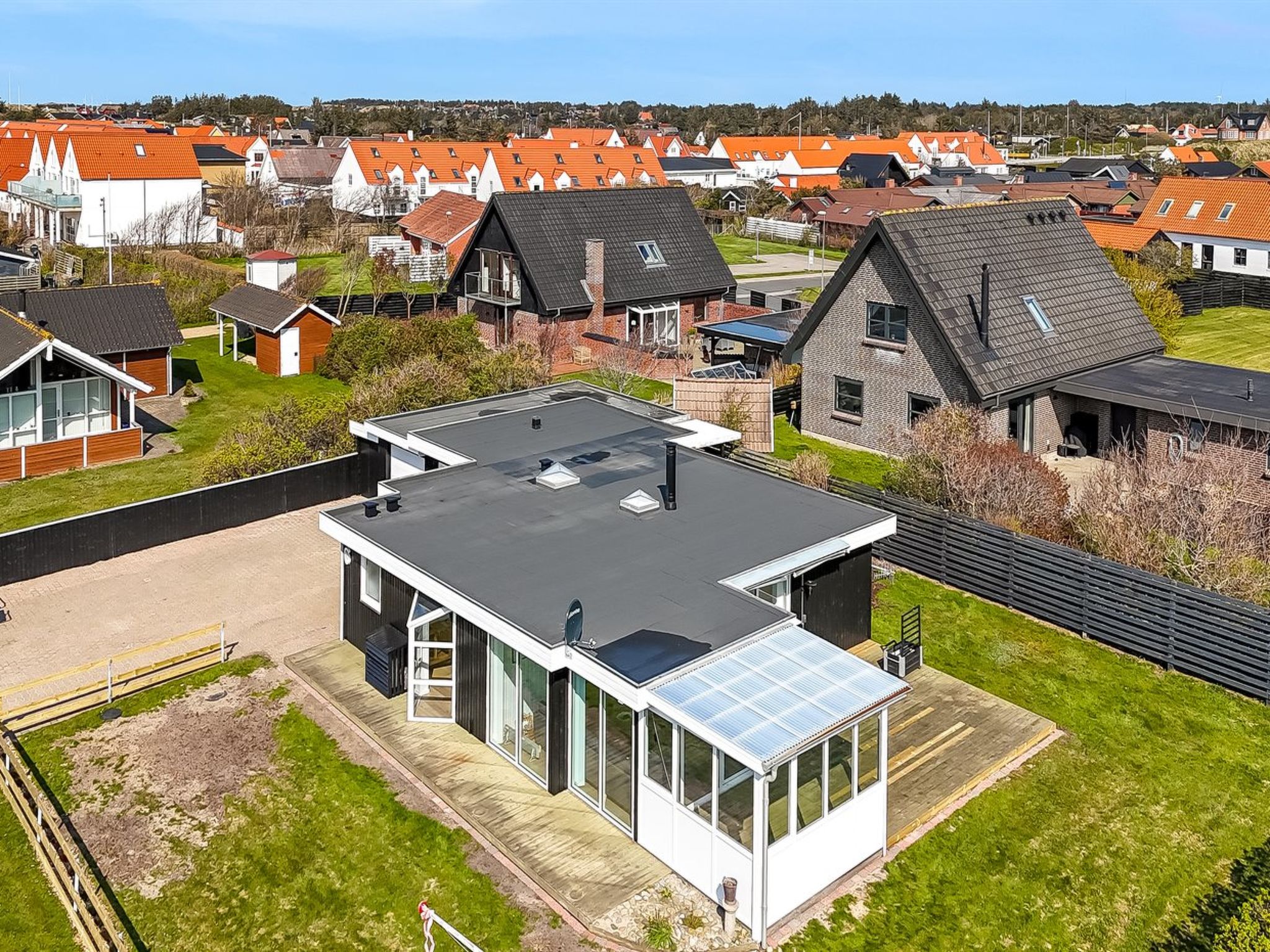 "Myrte" - 300m from the sea - Buiten