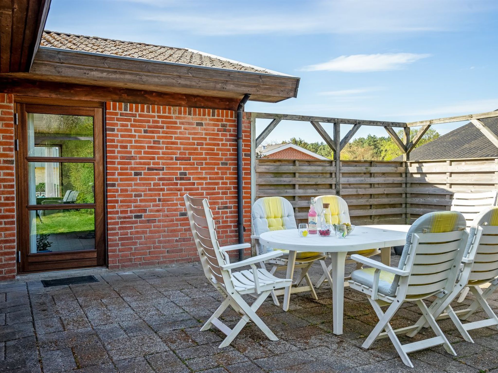 "Satu" - 2km from the sea - Buiten