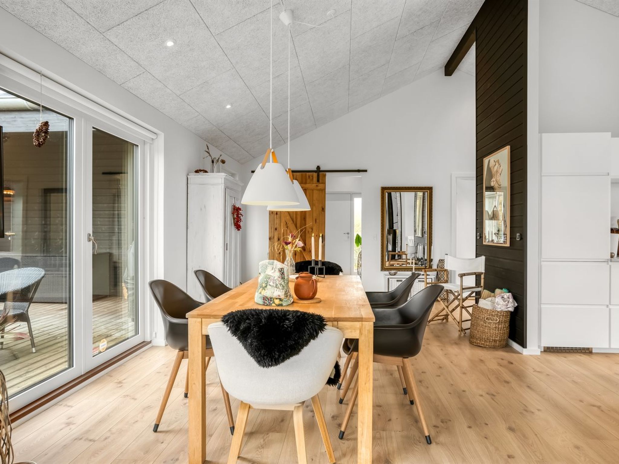 "Thorfin" - 300m from the sea - Inside