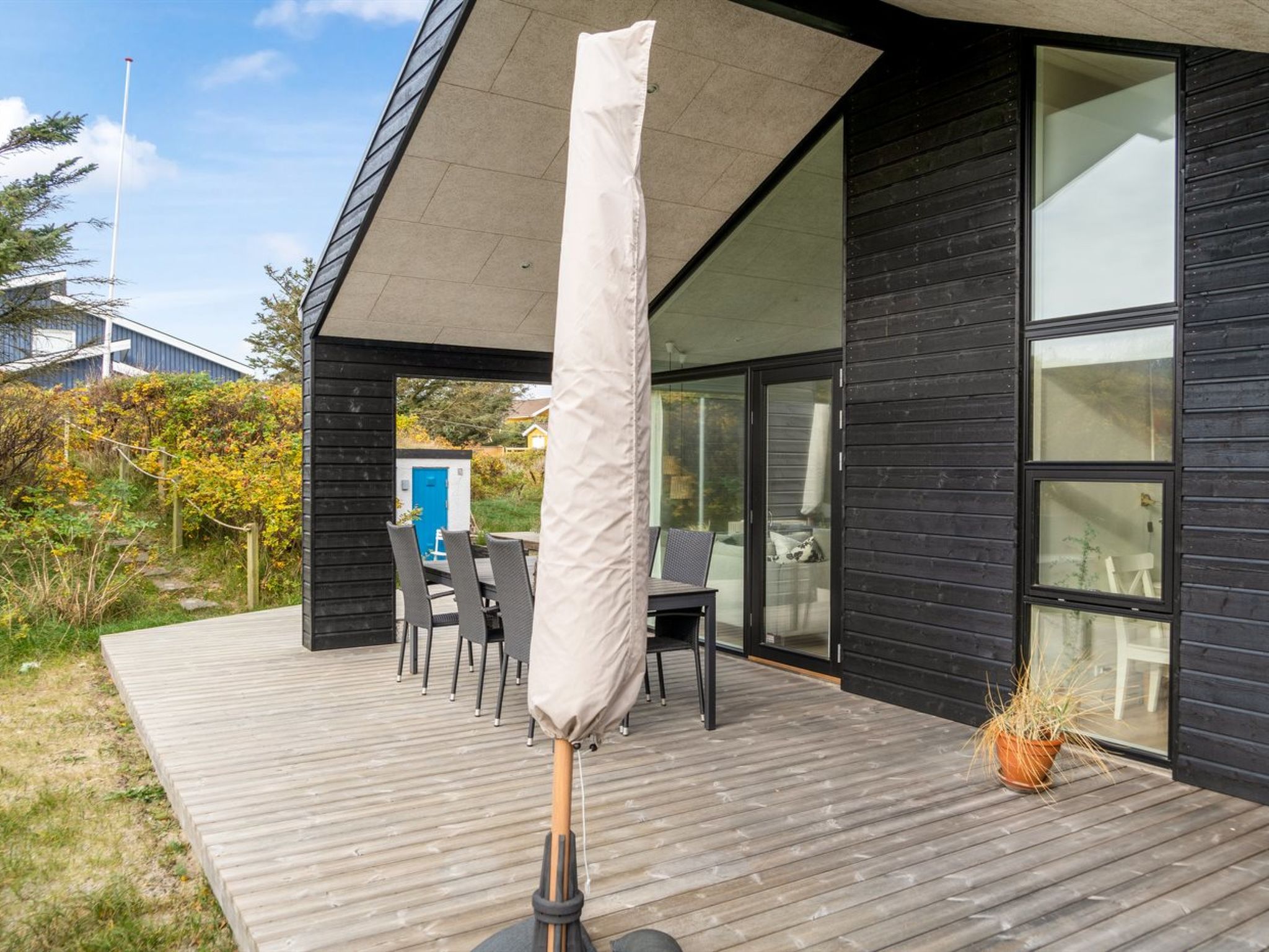 "Thorfin" - 300m from the sea - Outside