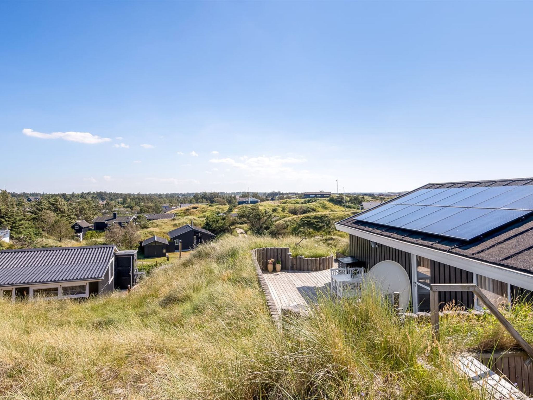 "Naema" - 400m from the sea-Outside