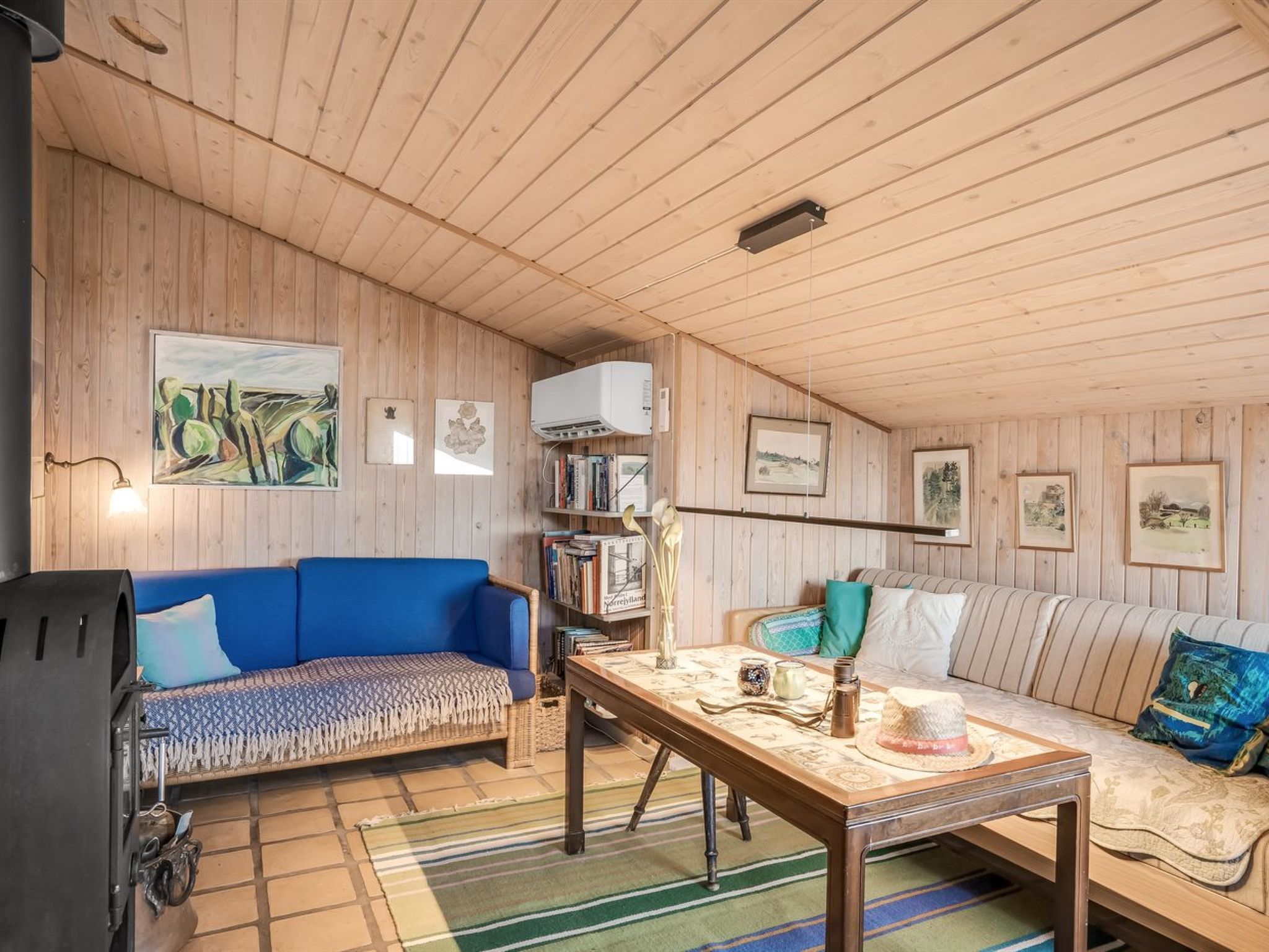 "Sella" - 600m from the sea - Binnen