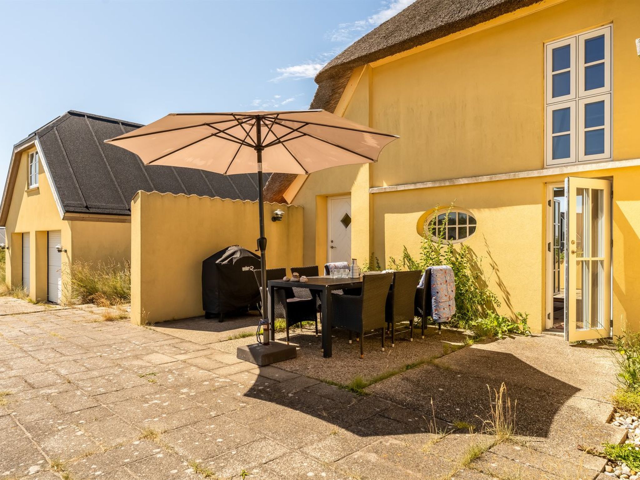 "Amina" - 200m from the sea-Buiten