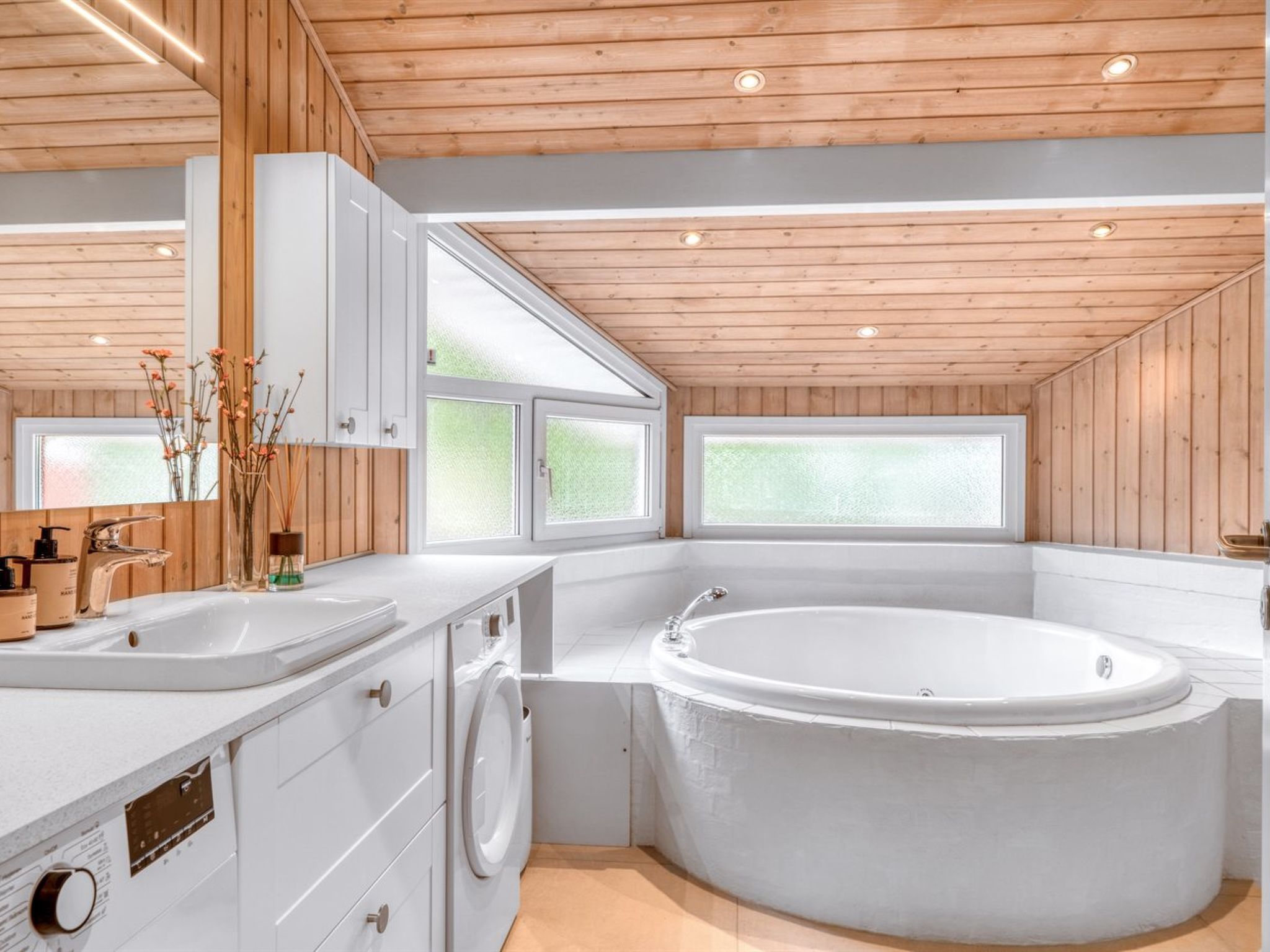 Photo of "Gunborg" - 2.5km from the sea