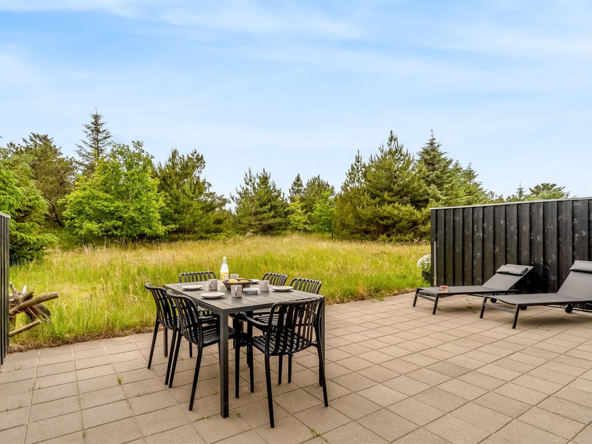"Anelle" - 2.5km from the sea - Draußen
