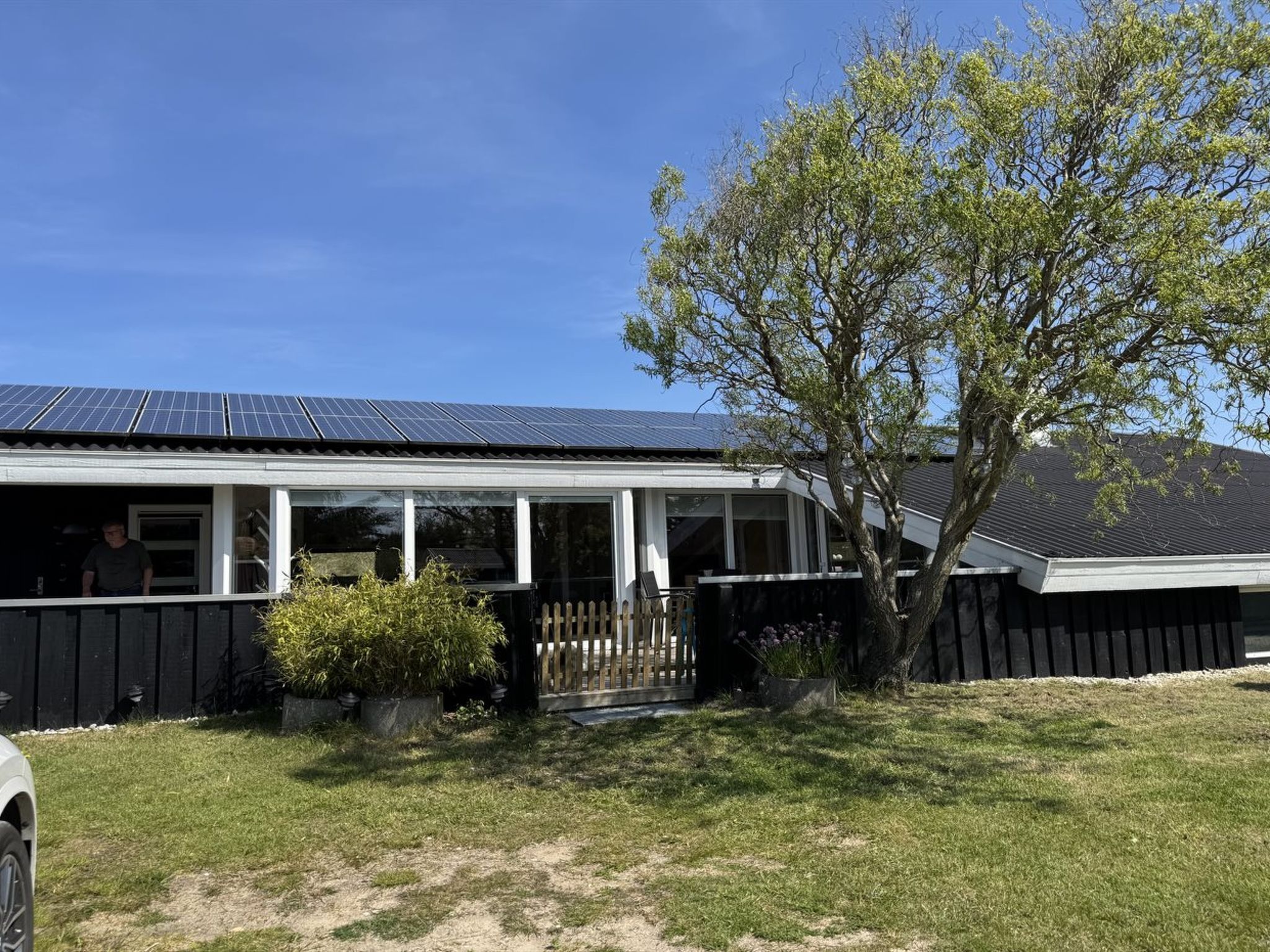 "Greta" - 2.5km from the sea