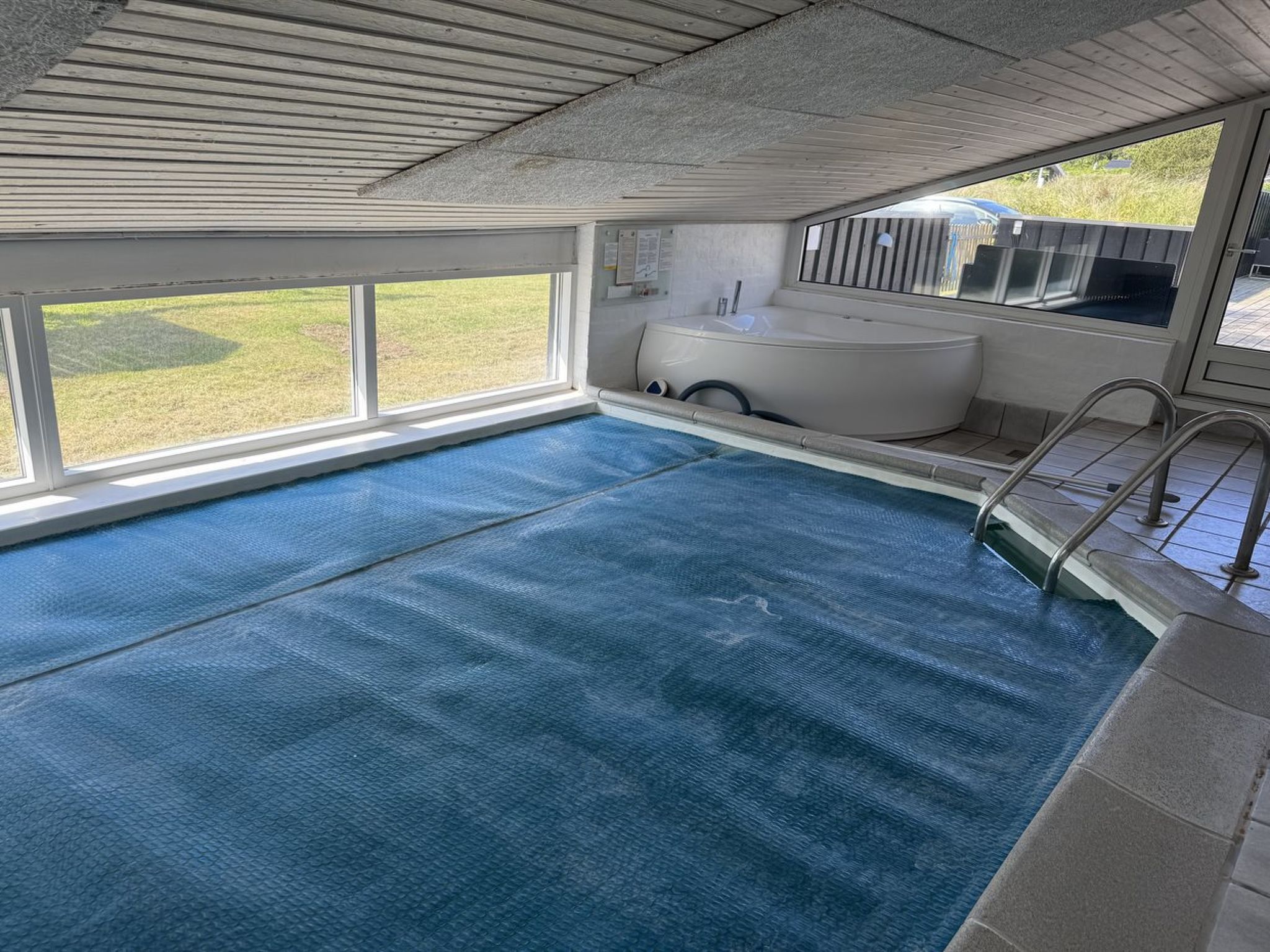 "Greta" - 2.5km from the sea-Buiten
