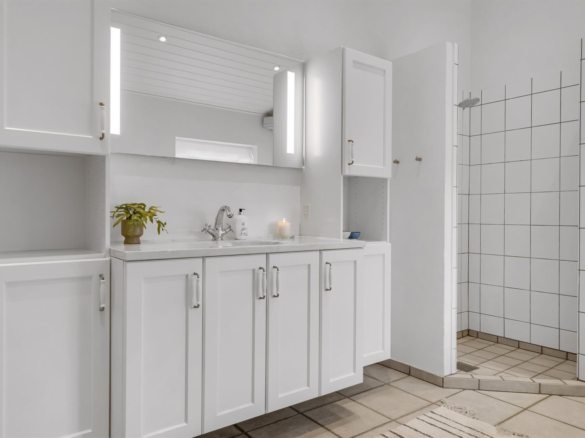 "Alde" - 150m from the sea-Drinnen