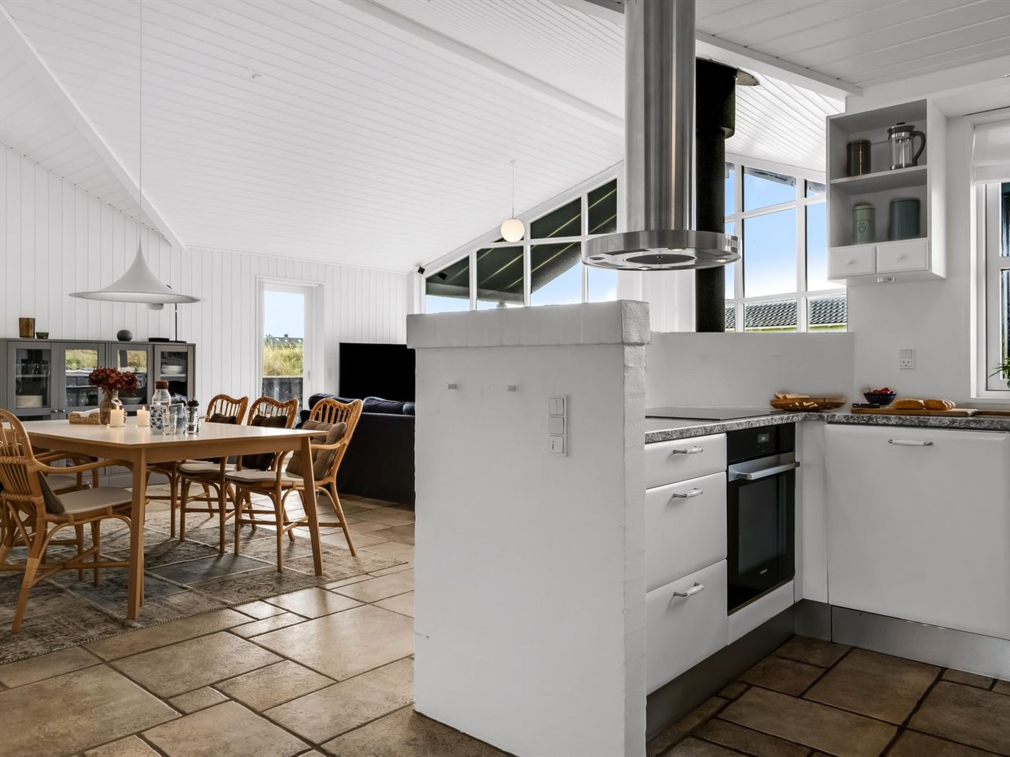 "Alde" - 150m from the sea-Drinnen