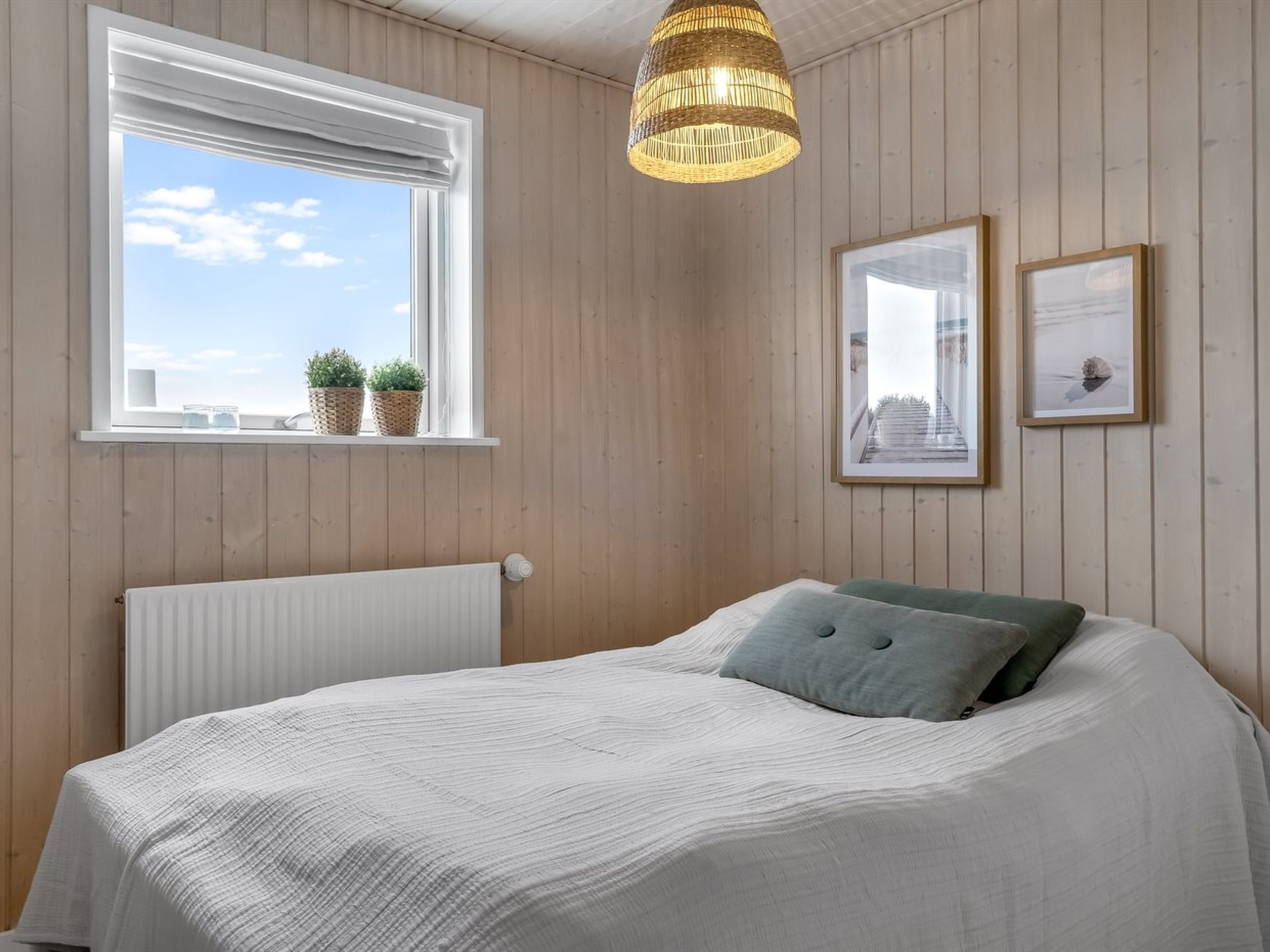 "Fridhild" - 450m from the sea - Binnen