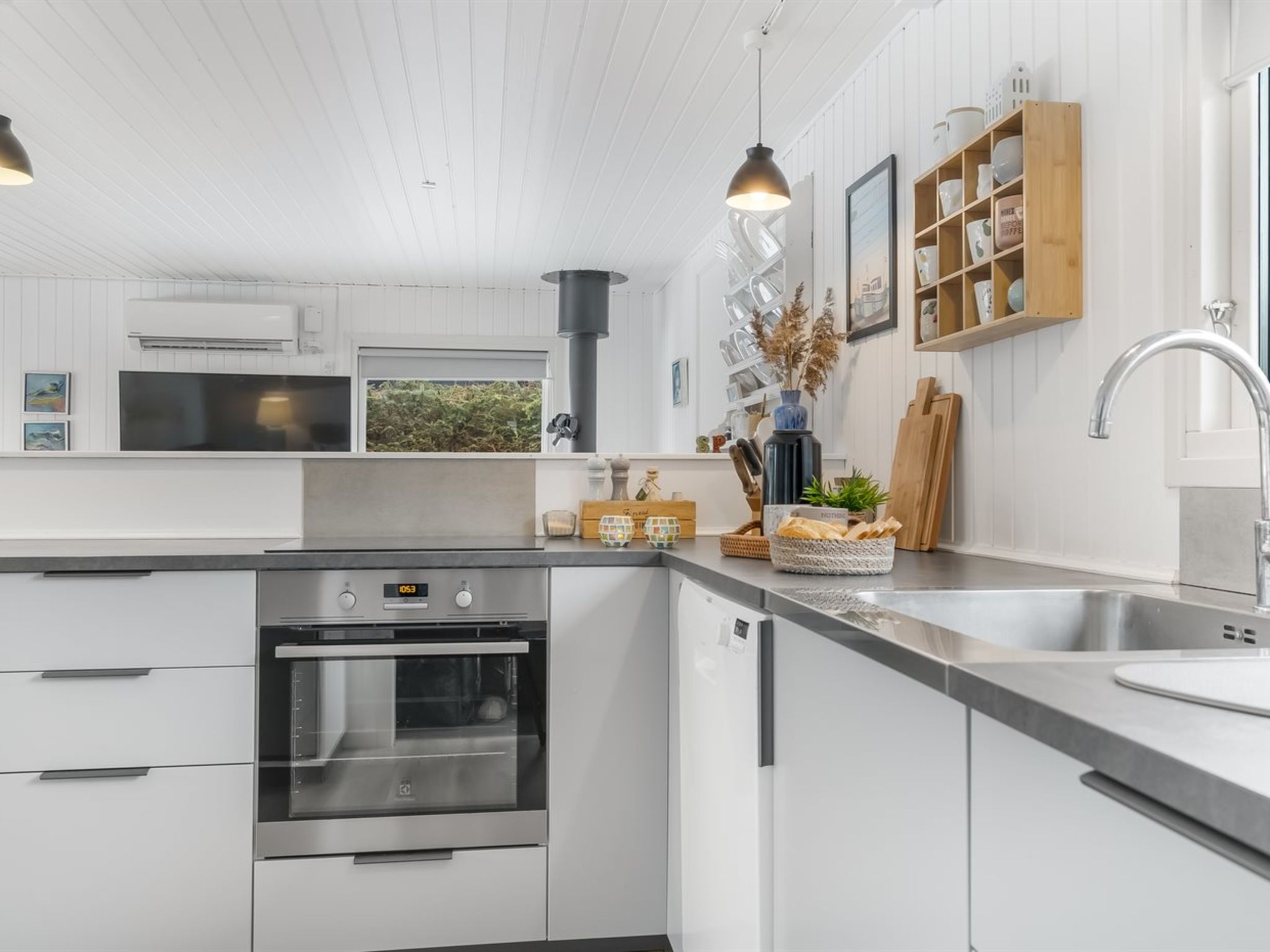 "Steinunn" - 2.9km from the sea - Binnen