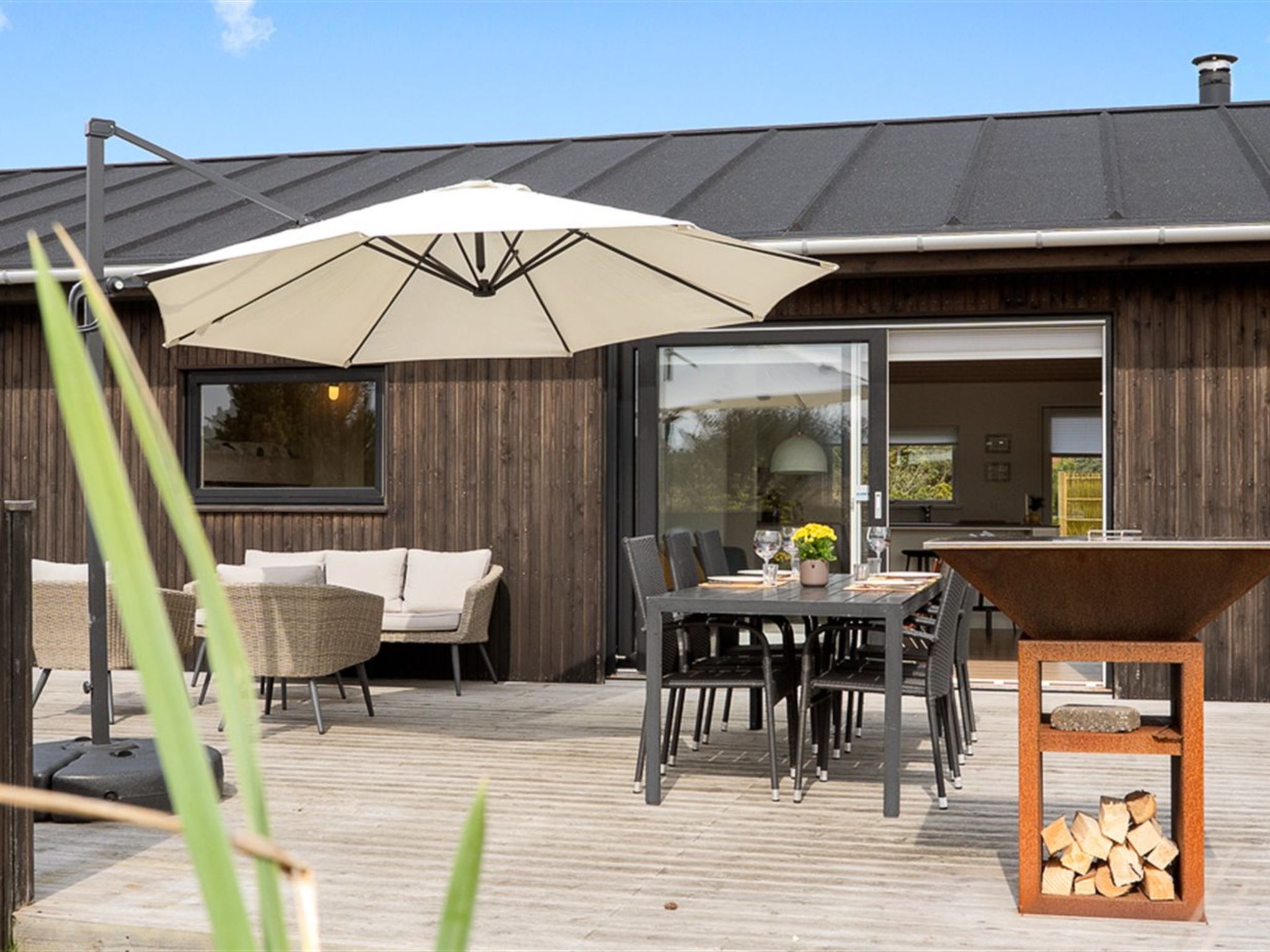 Photo of "Minka" - 500m from the sea