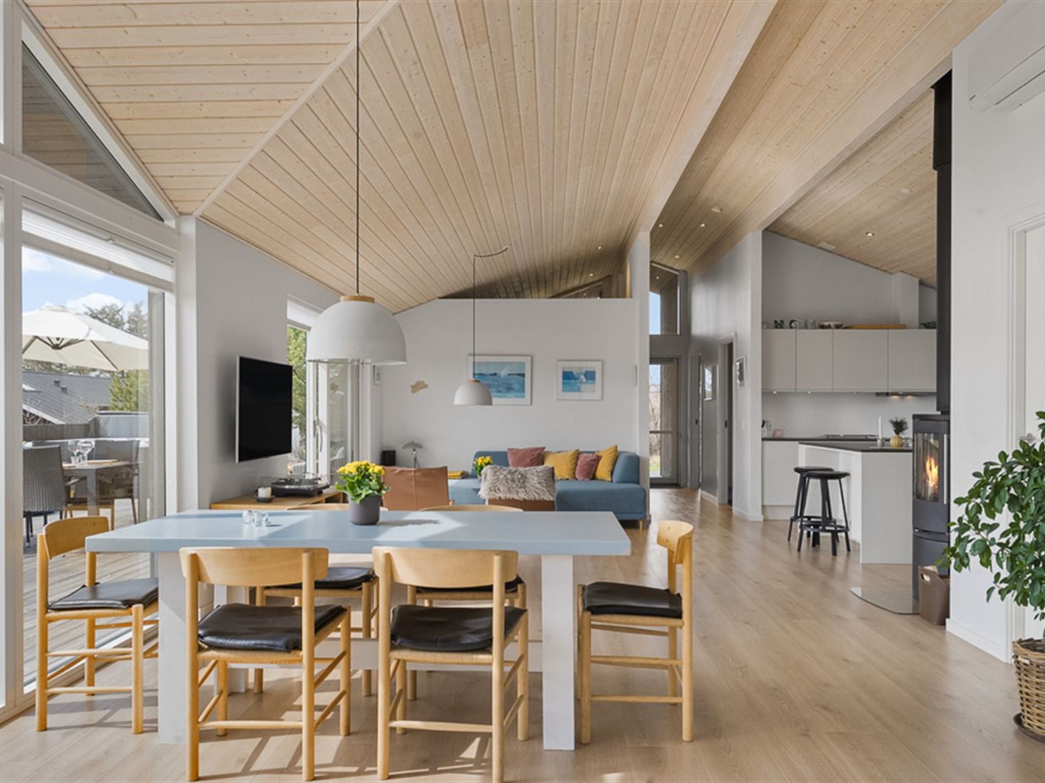 Photo of "Minka" - 500m from the sea