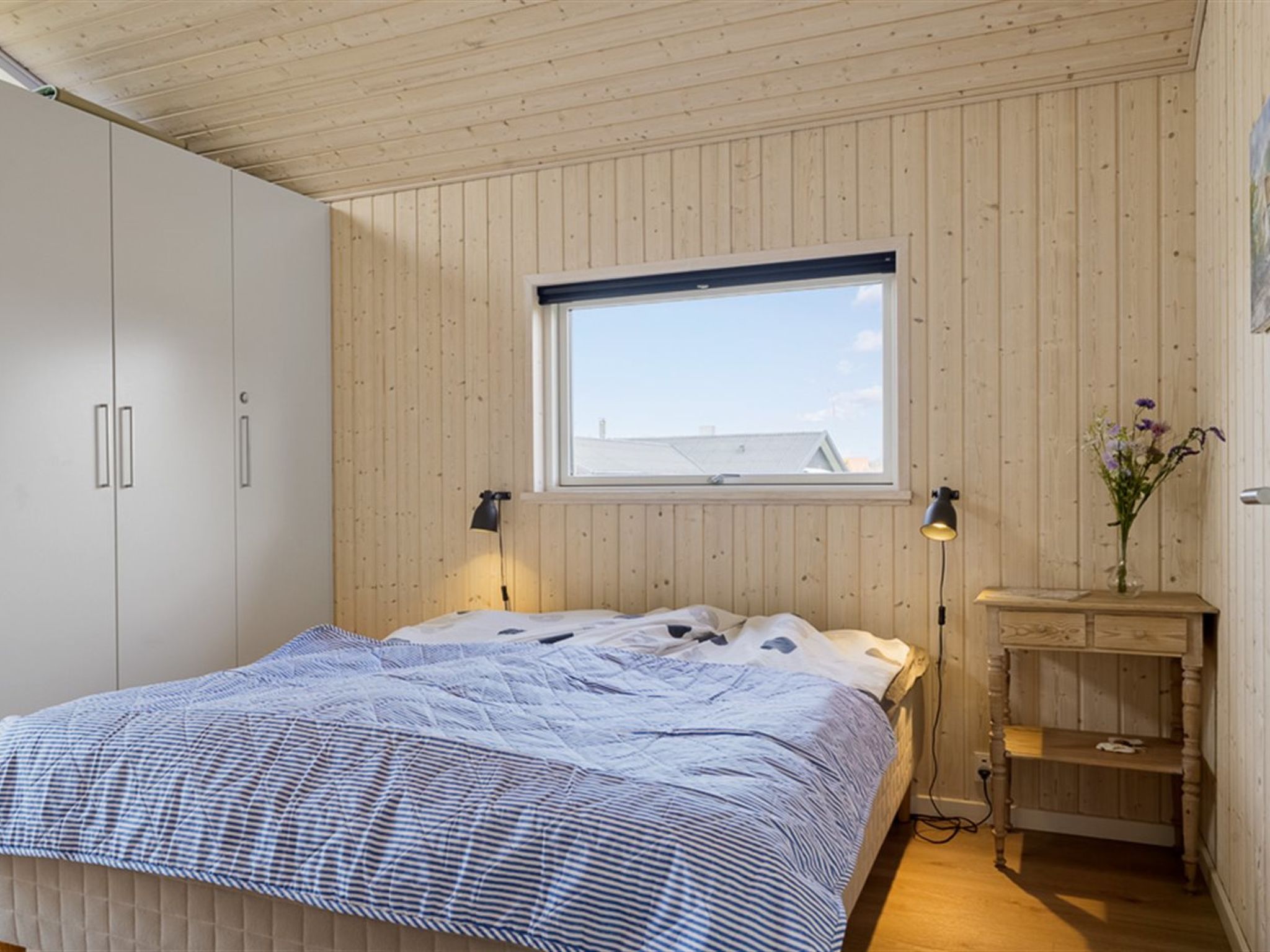 "Minka" - 500m from the sea - Binnen