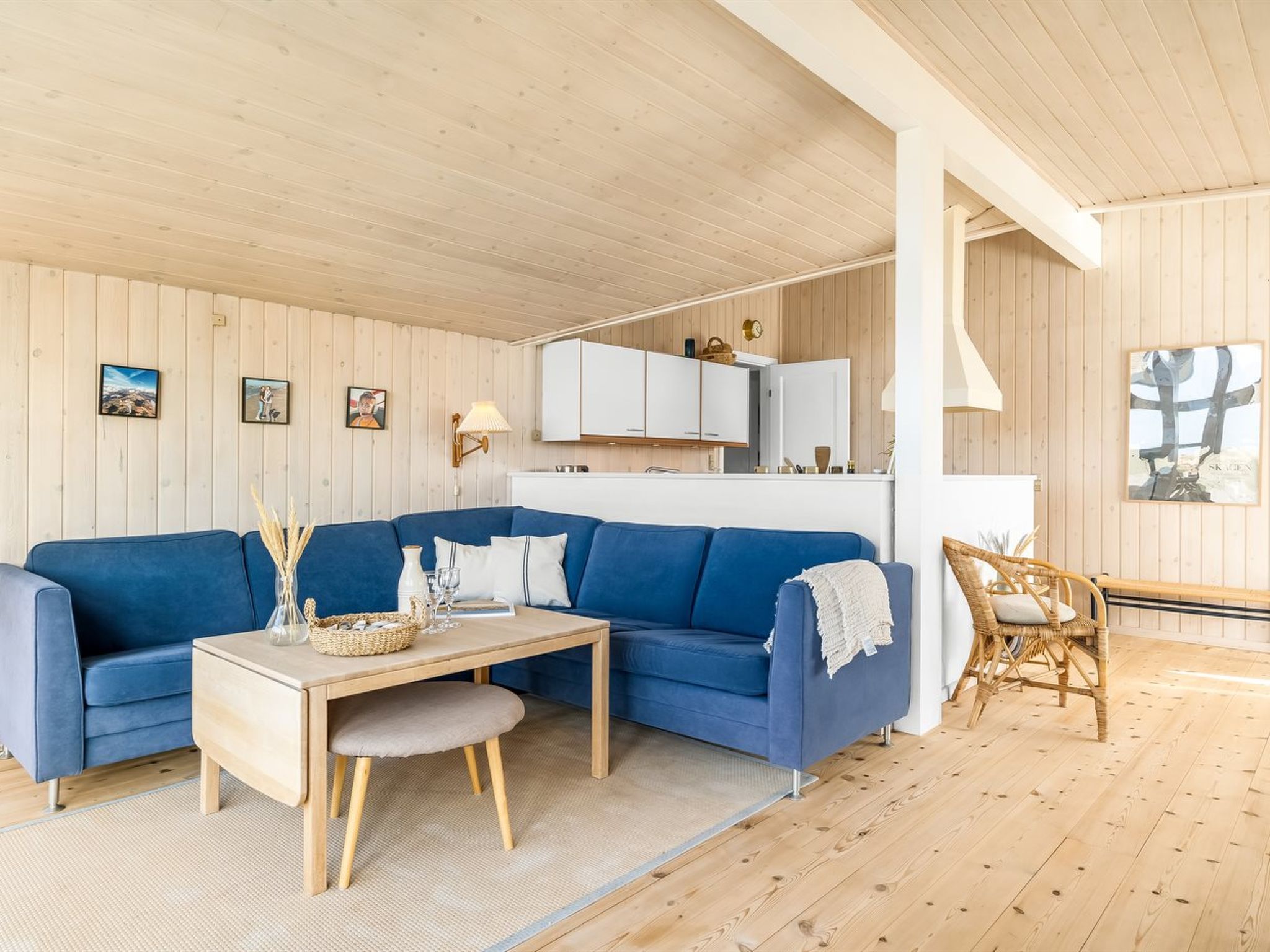 "Thorsten" - 600m from the sea — Living Room (4 of 15)