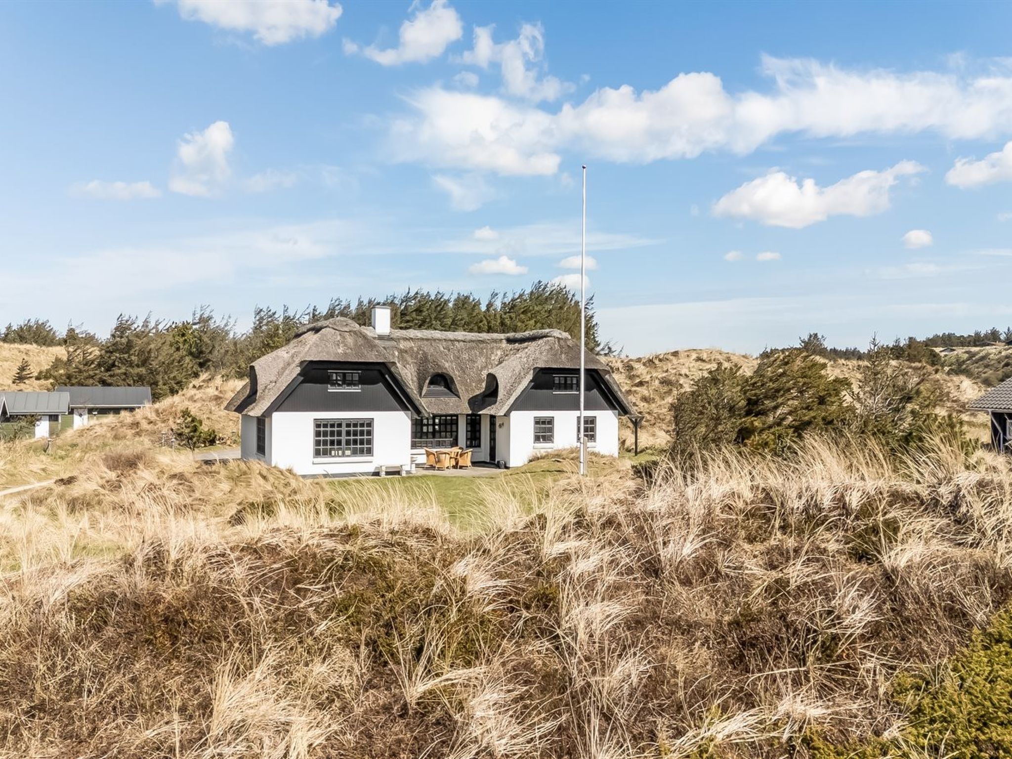"Dorit" - 450m from the sea - Buiten