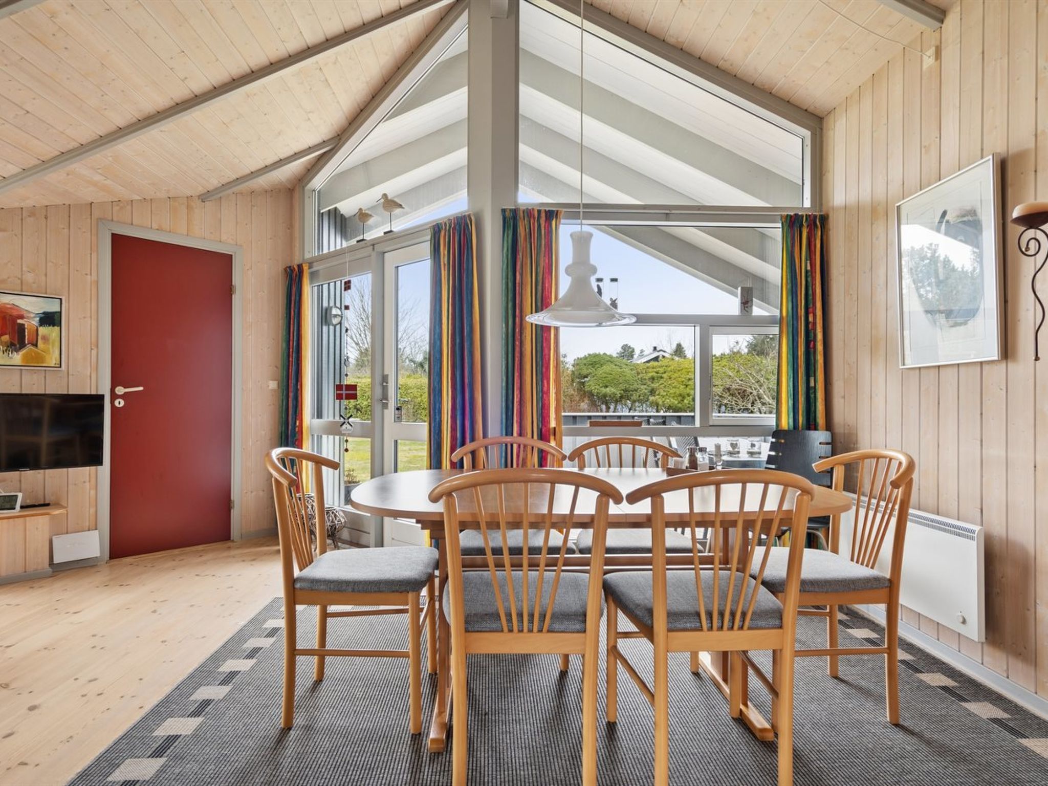 "Algeth" - 2.5km from the sea - Binnen