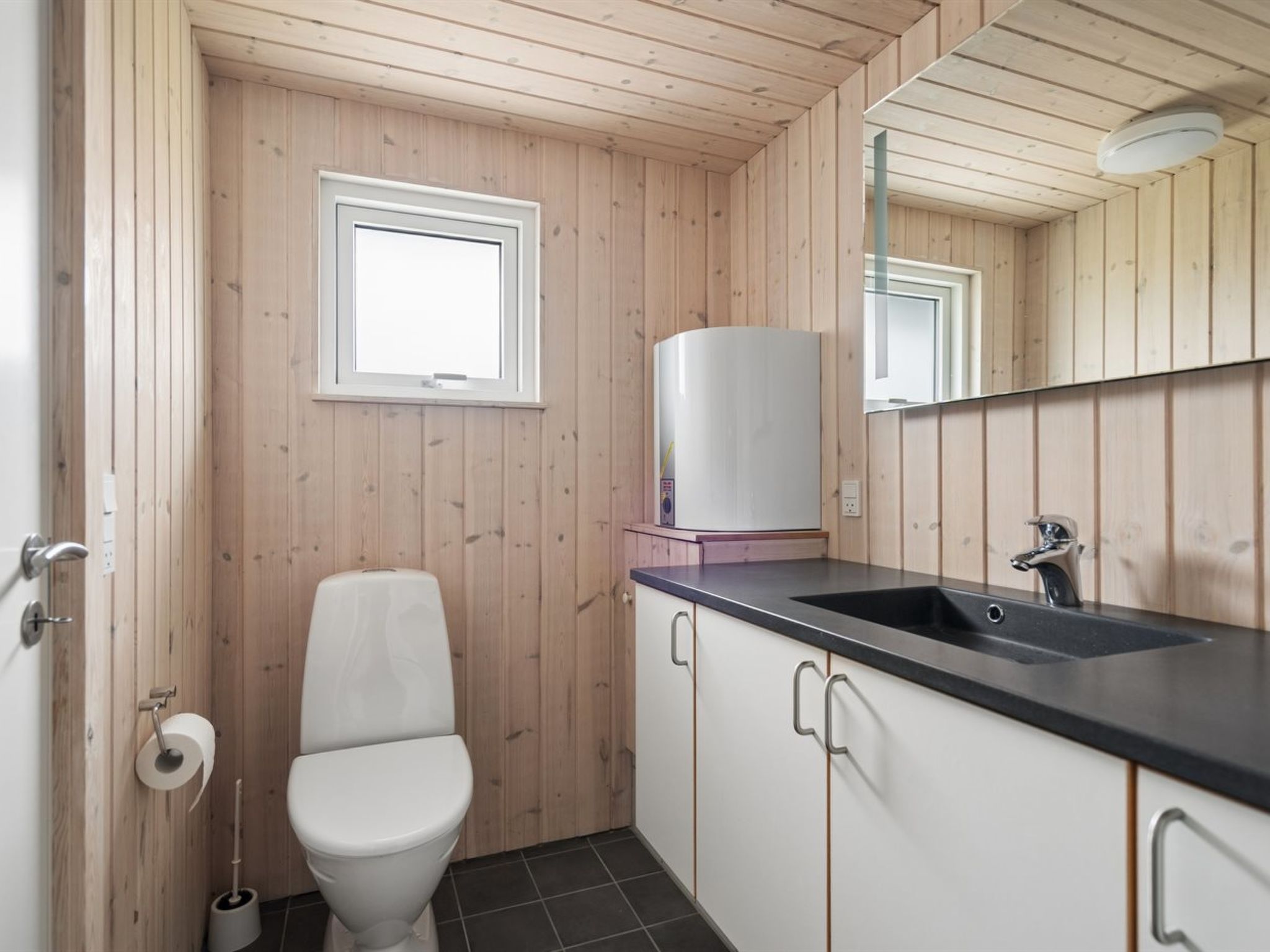 "Algeth" - 2.5km from the sea - Binnen