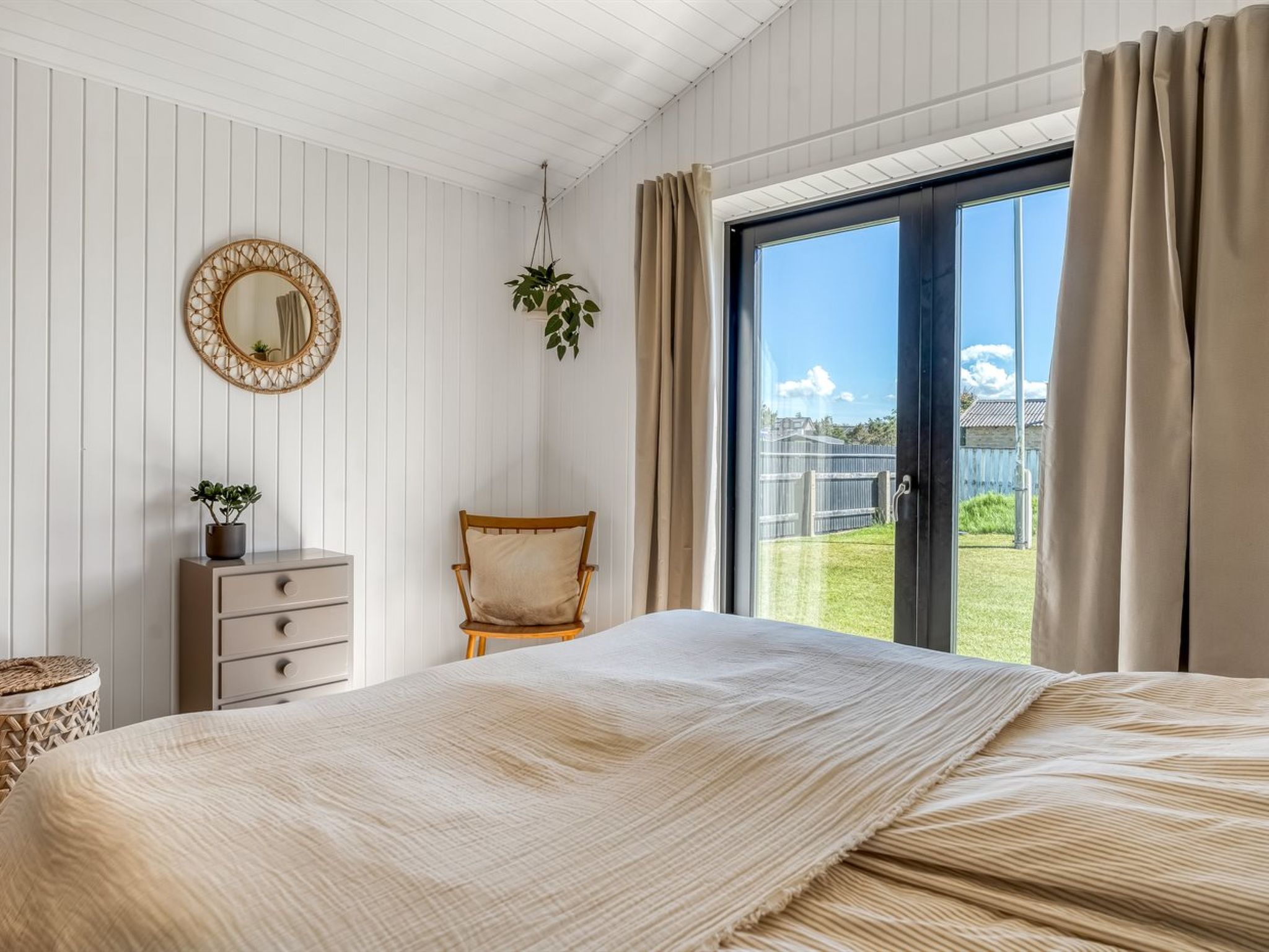 "Ensio" - 750m from the sea - Binnen
