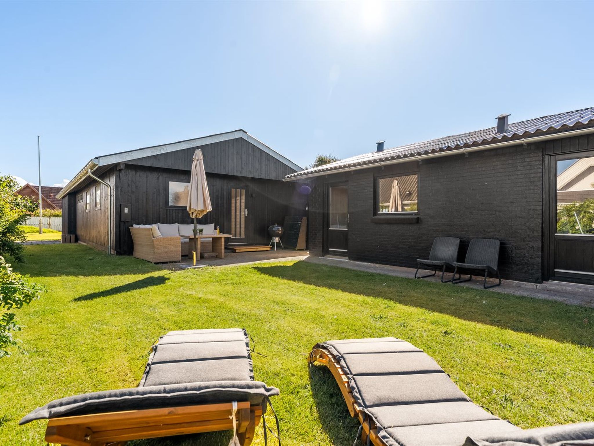 "Ensio" - 750m from the sea - Buiten