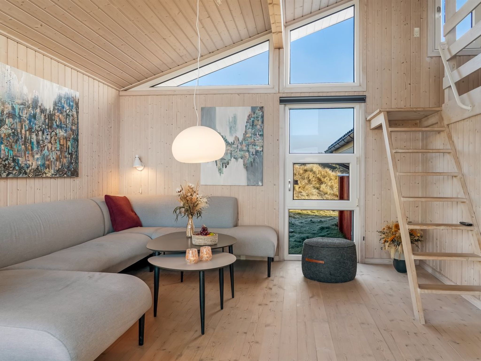 "Ludviga" - 400m from the sea - Binnen