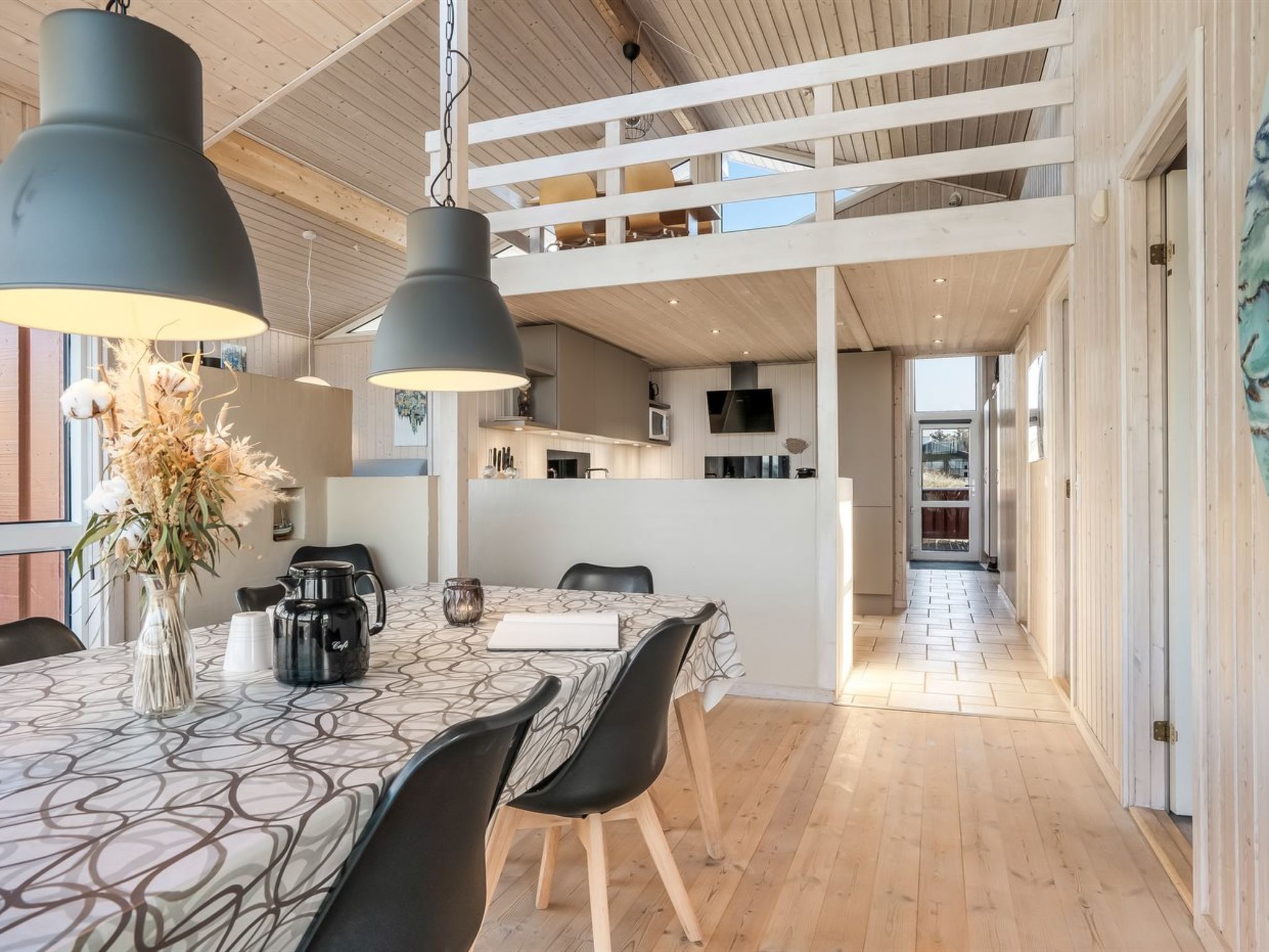 "Ludviga" - 400m from the sea - Binnen