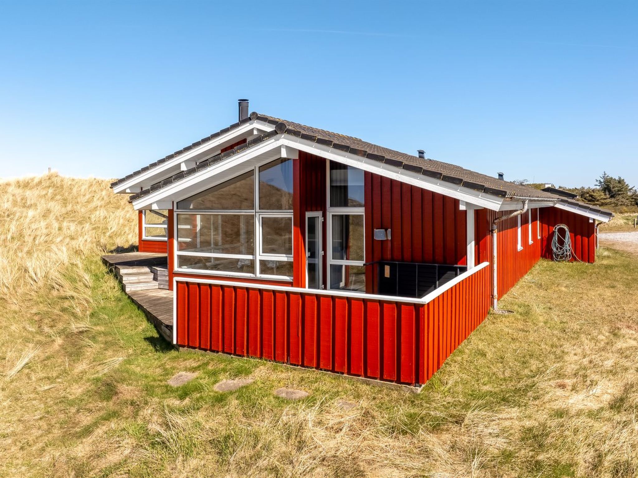 "Ludviga" - 400m from the sea - Buiten