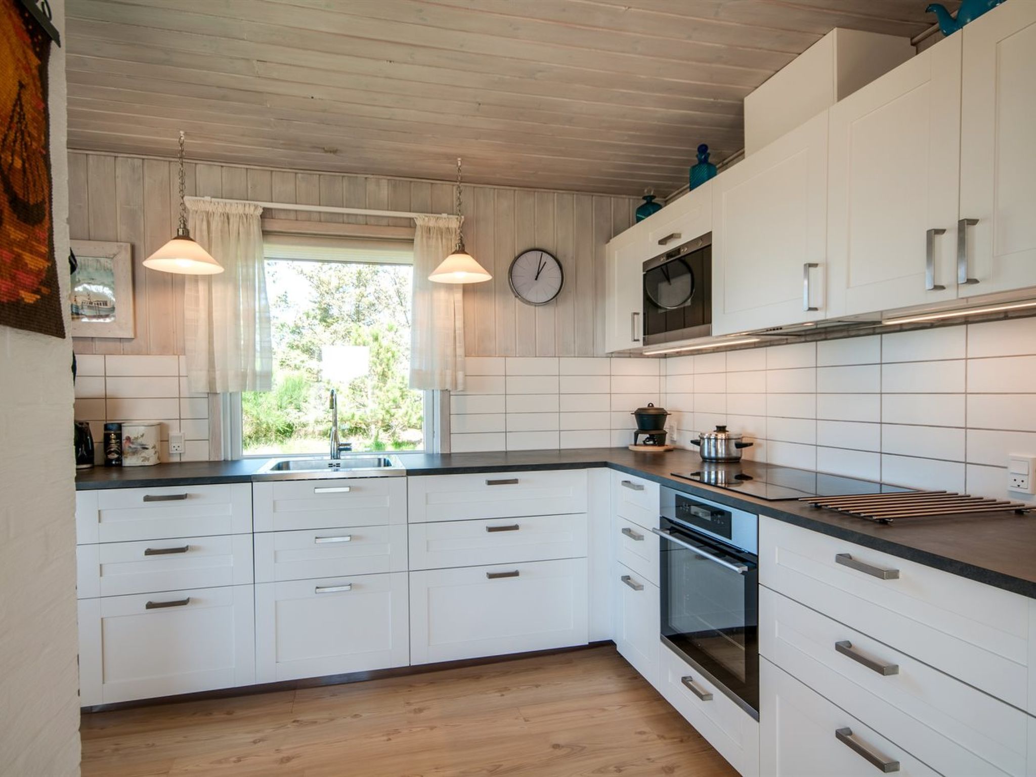 "Diuri" - 400m from the sea - Drinnen