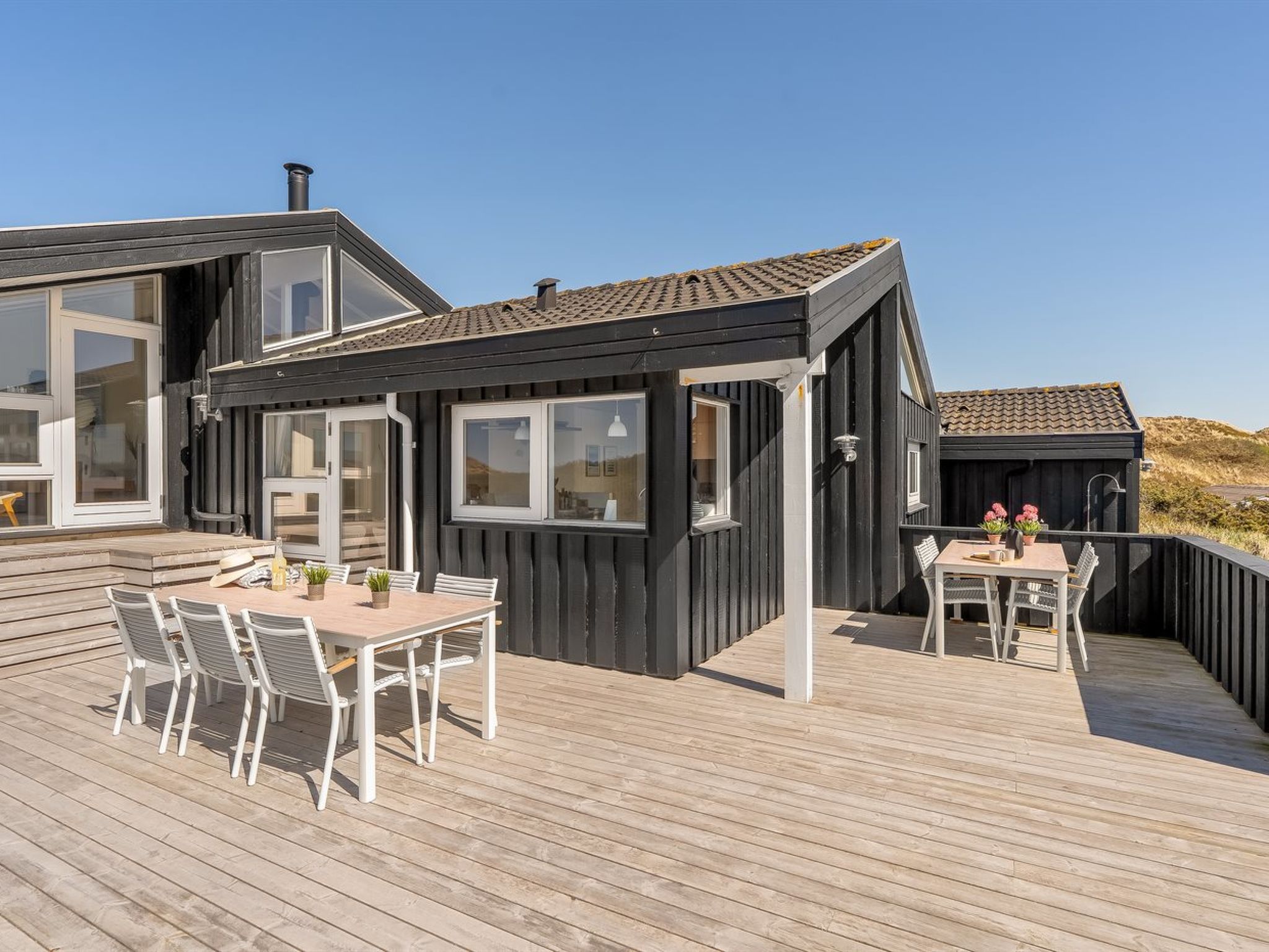 "Annaliese" - 175m from the sea - Buiten
