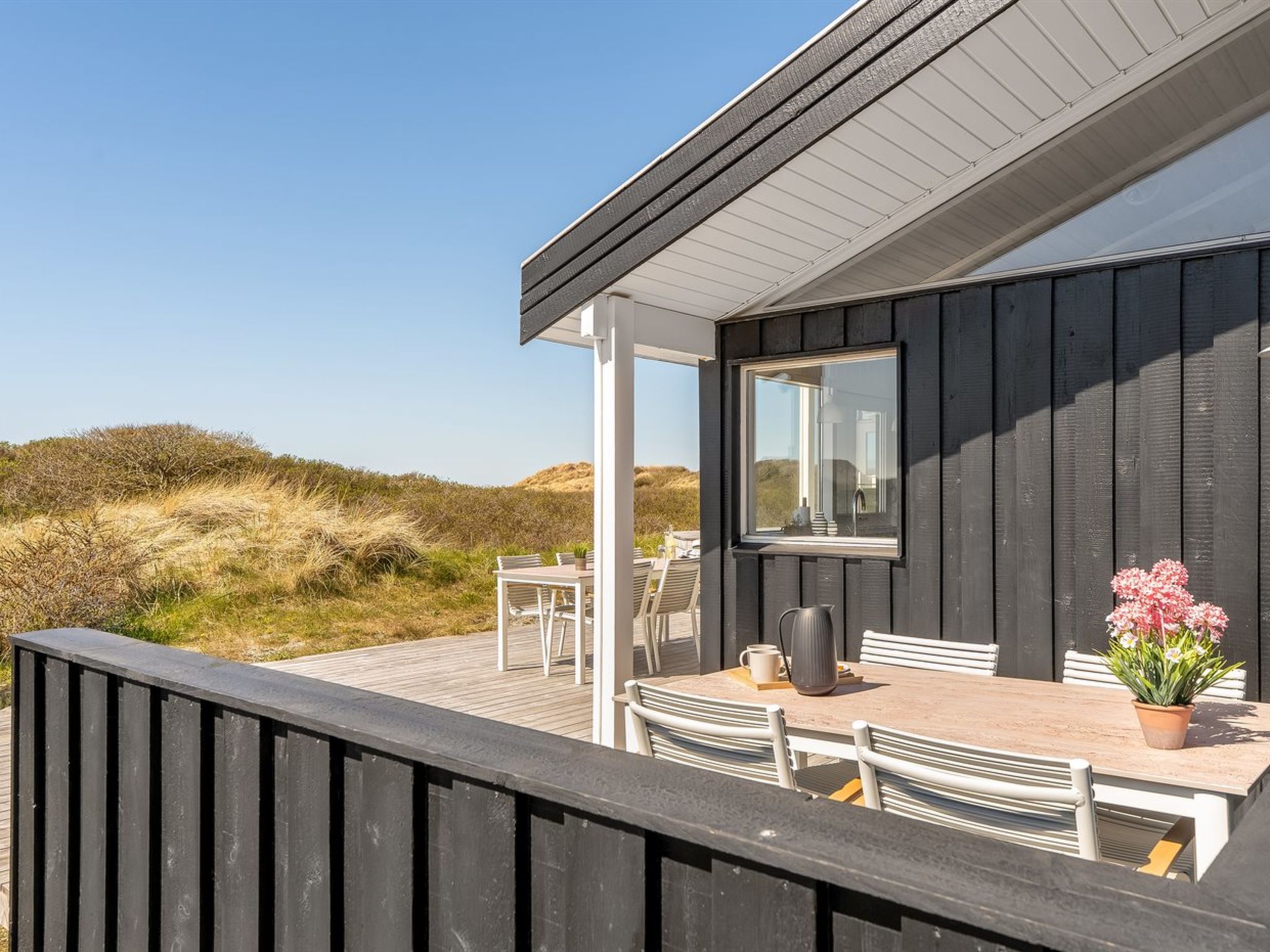 "Annaliese" - 175m from the sea - Buiten