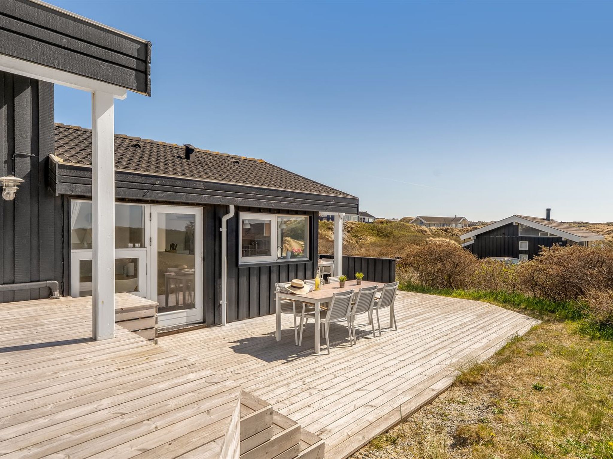 "Annaliese" - 175m from the sea - Buiten