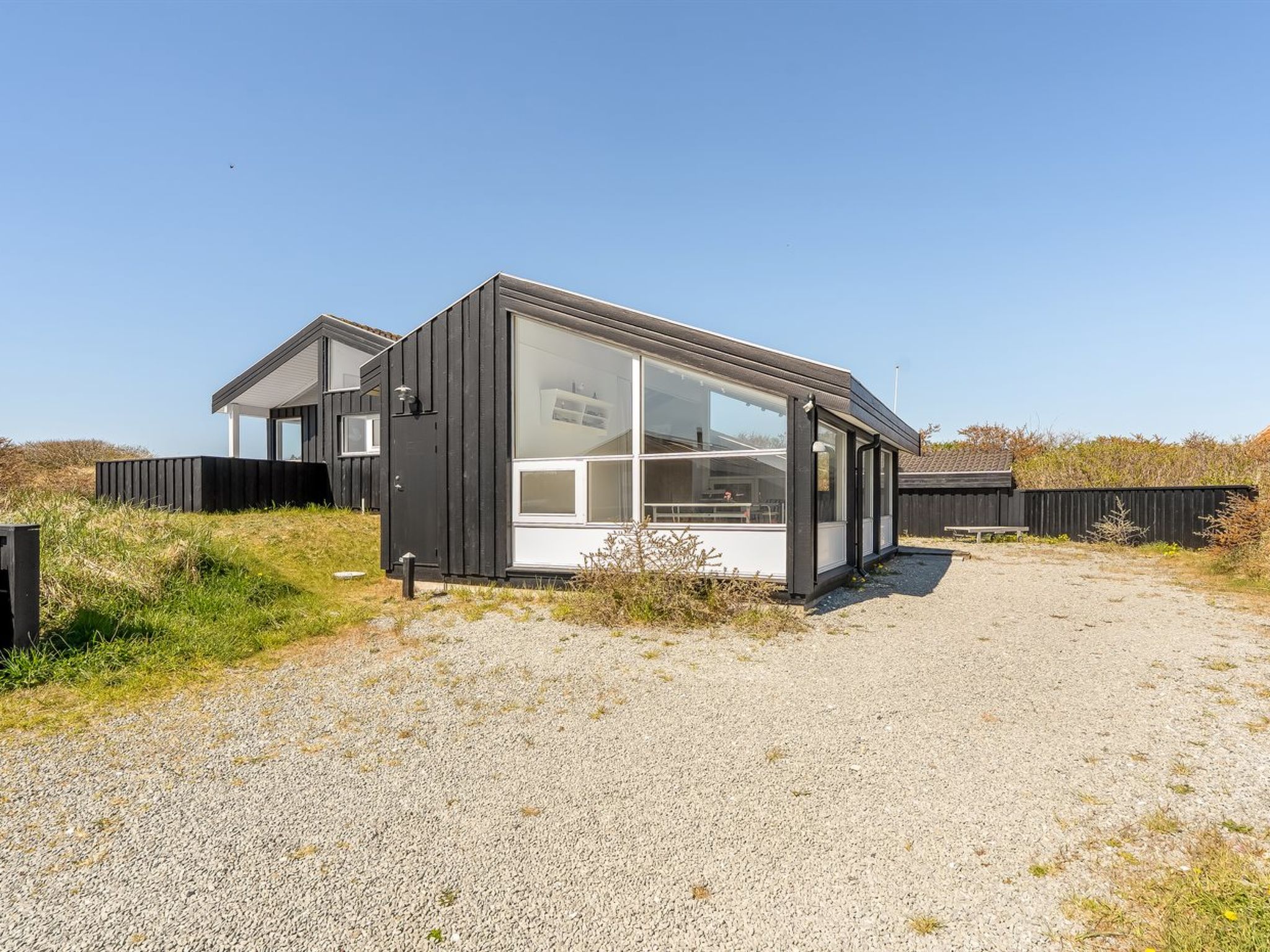 "Annaliese" - 175m from the sea - Buiten