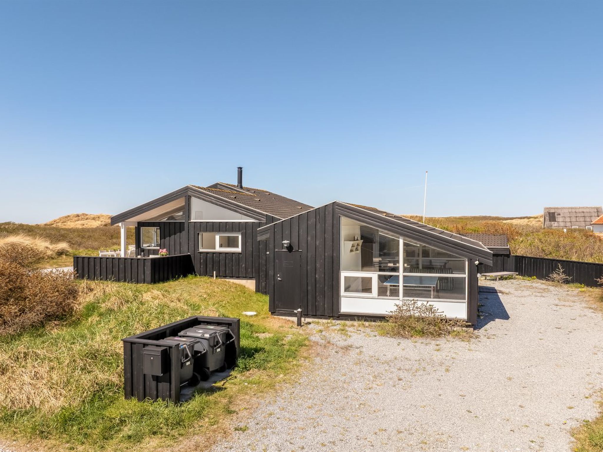 "Annaliese" - 175m from the sea - Buiten