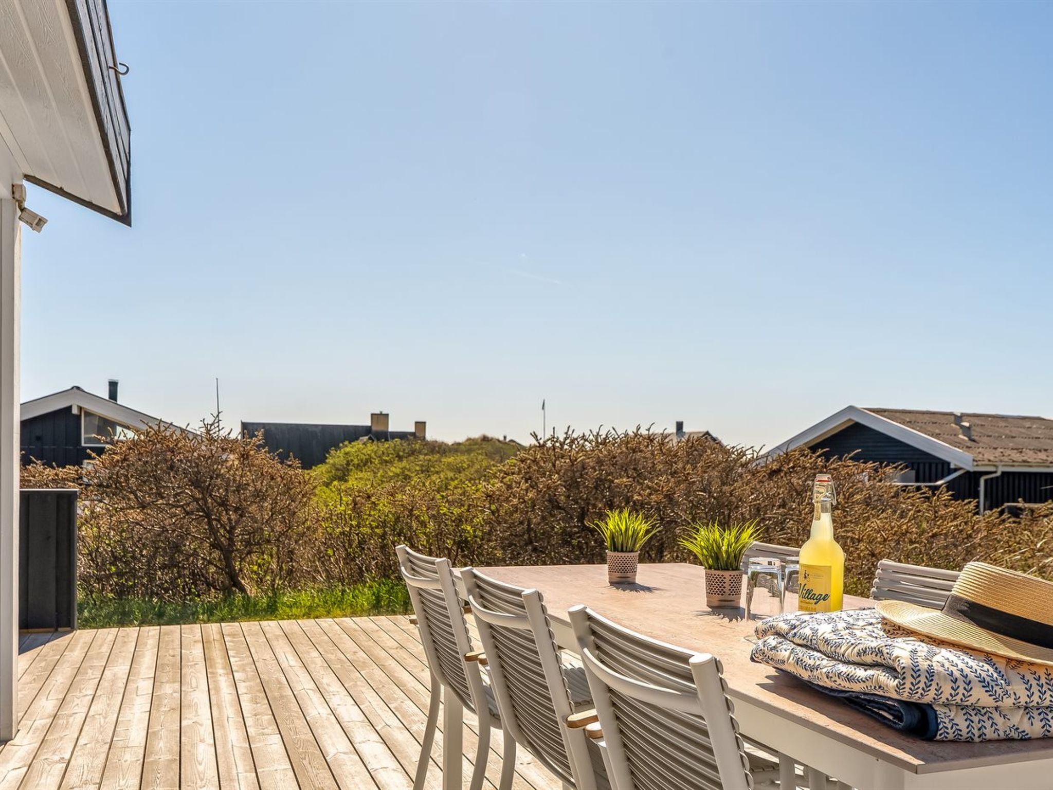 "Annaliese" - 175m from the sea - Buiten