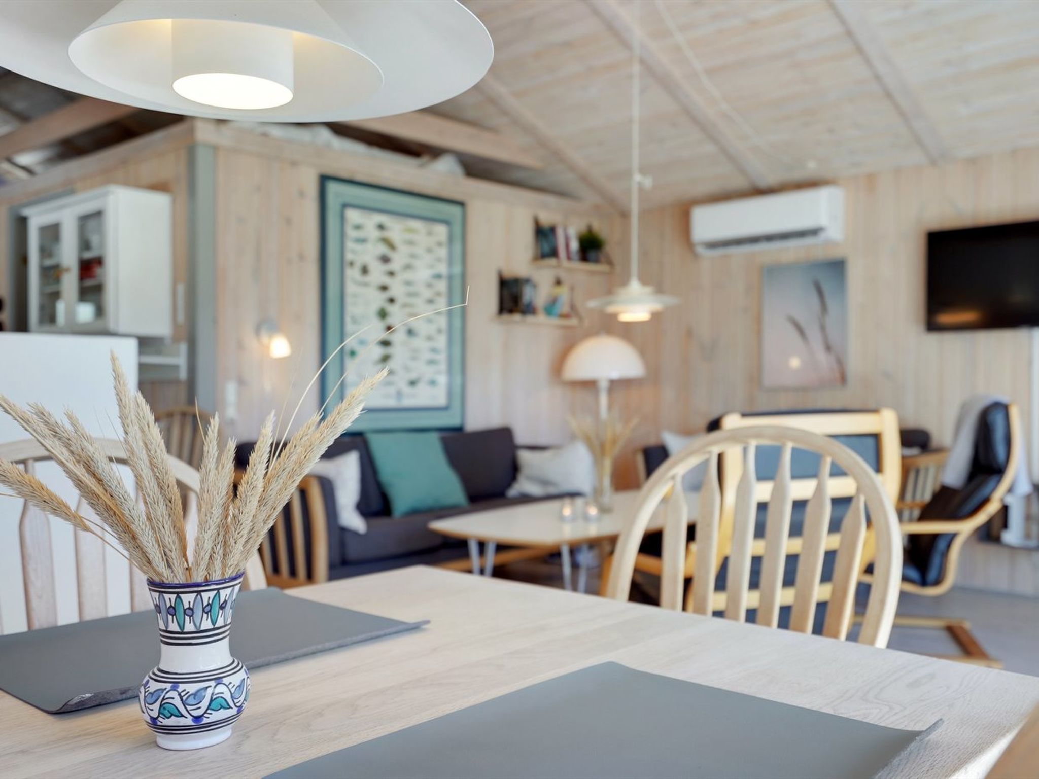 "Akka" - 2km from the sea - Binnen