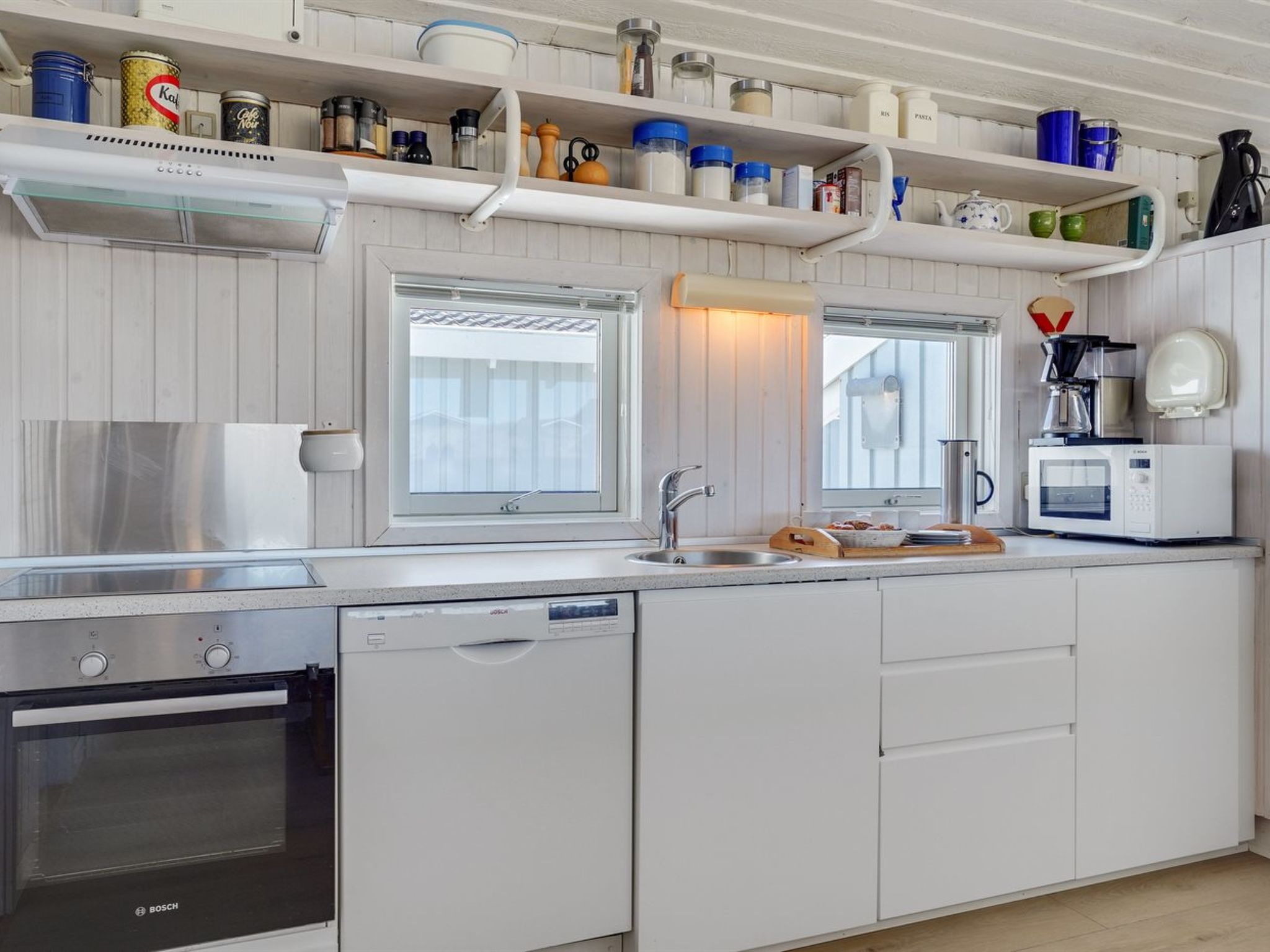 "Sigrid" - 400m from the sea-Binnen