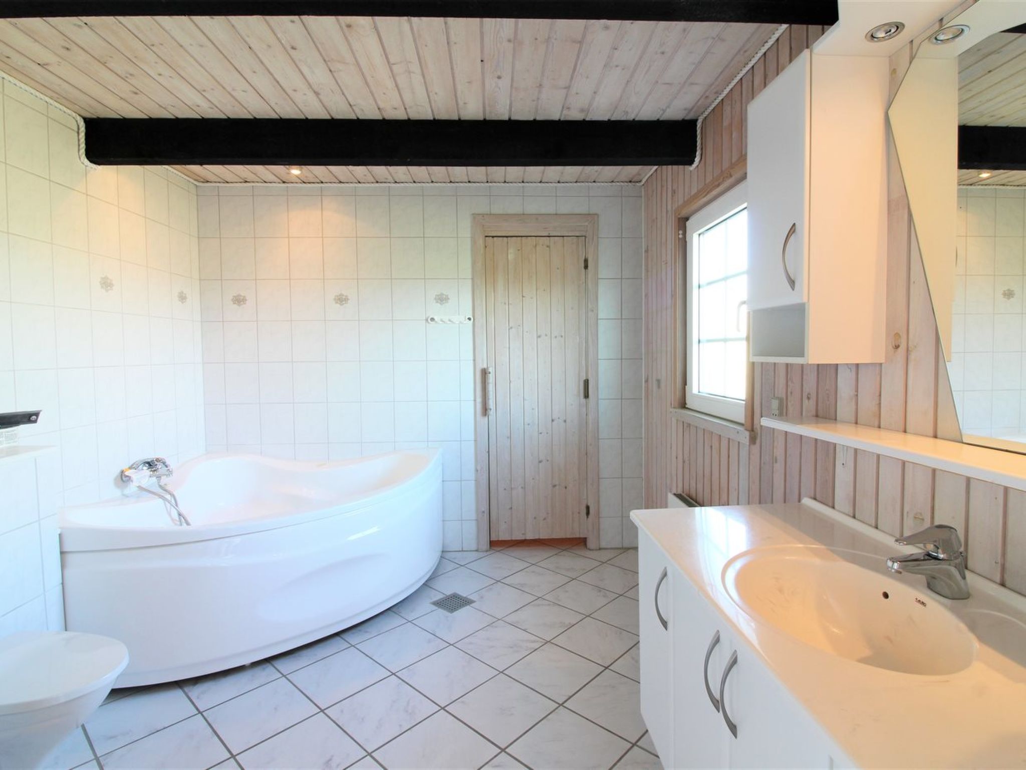 "Arita" - 250m from the sea