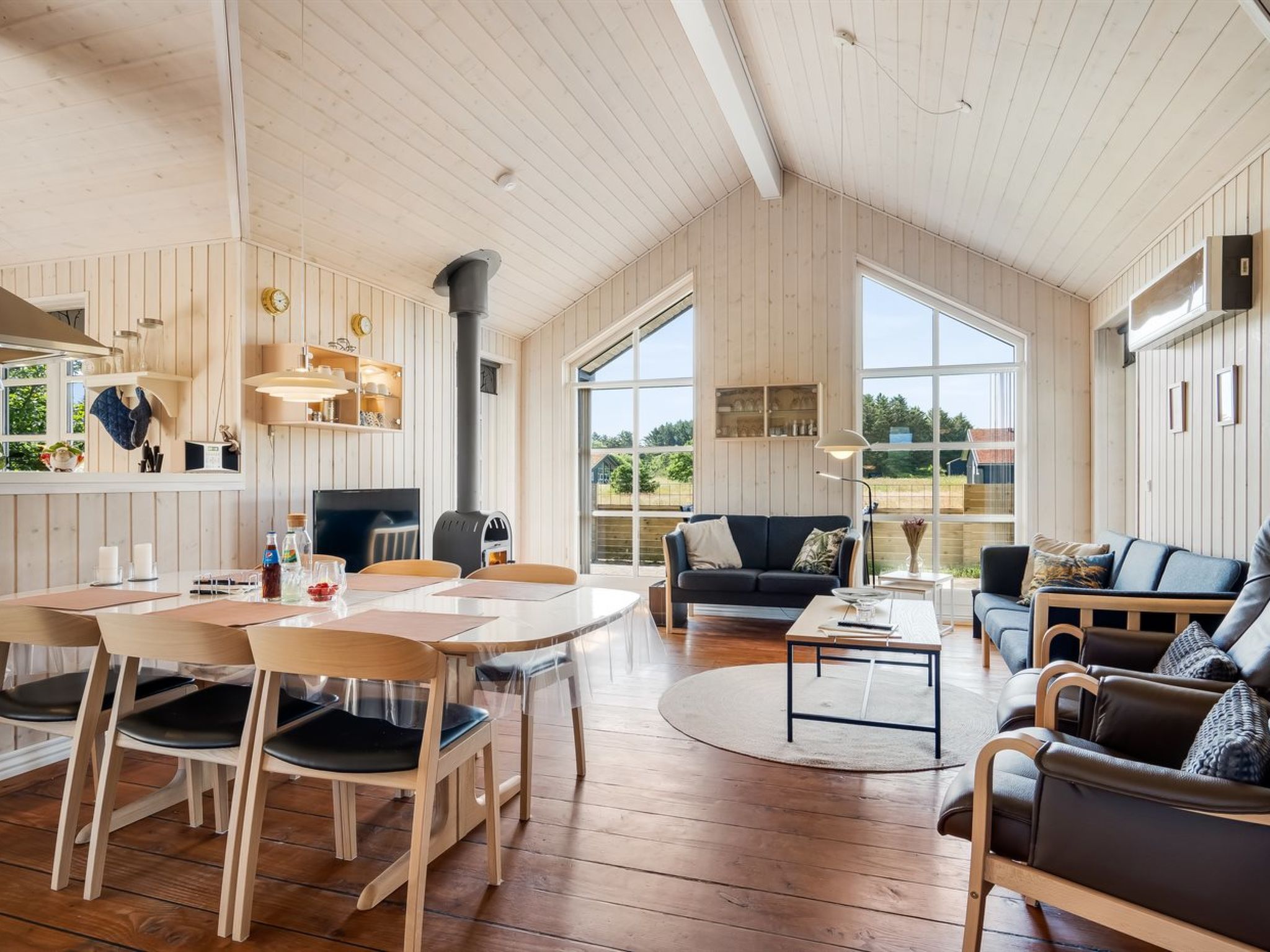 "Annemie" - 1.8km from the sea-Binnen