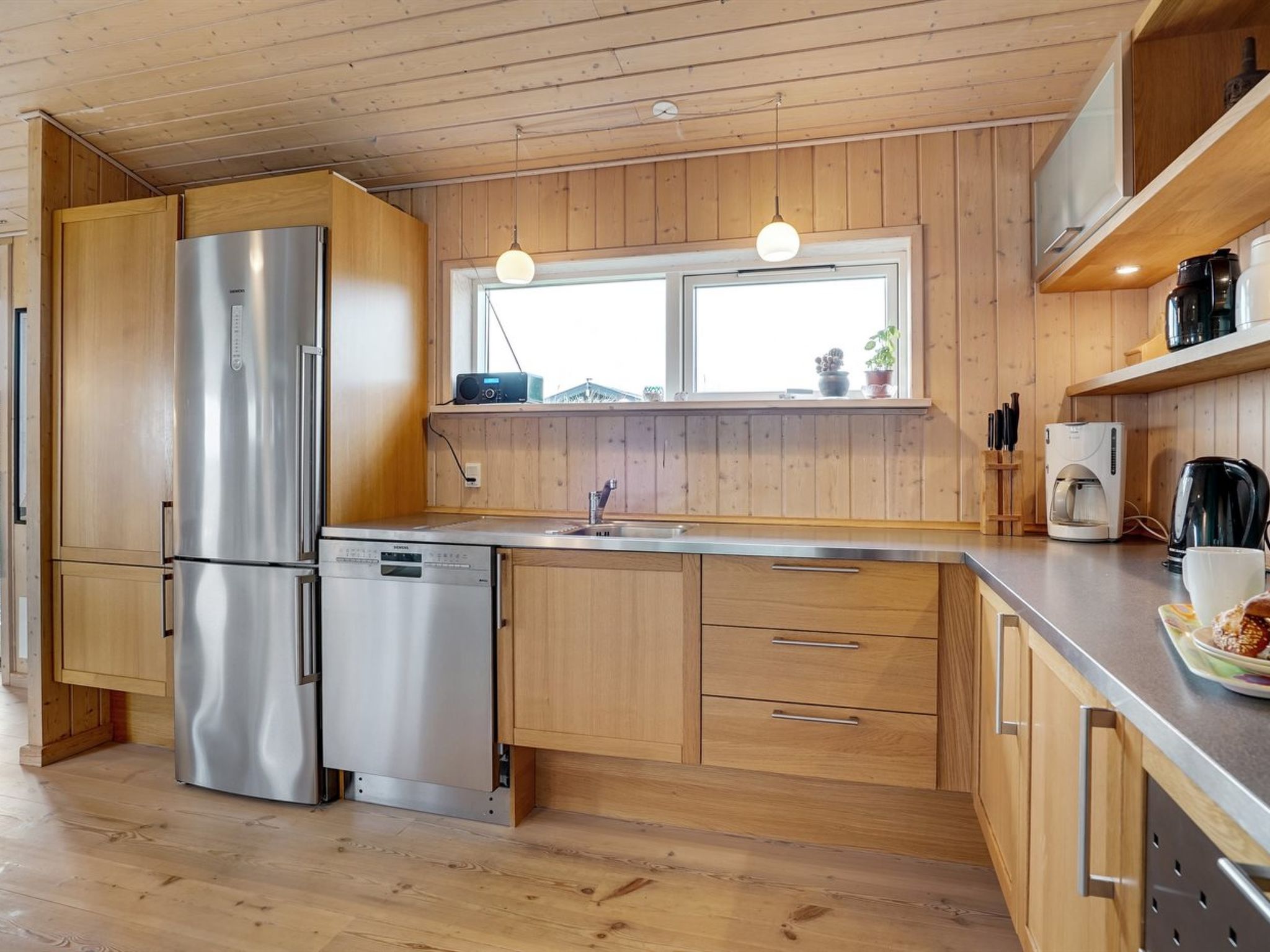 "Josten" - 500m from the sea - Binnen