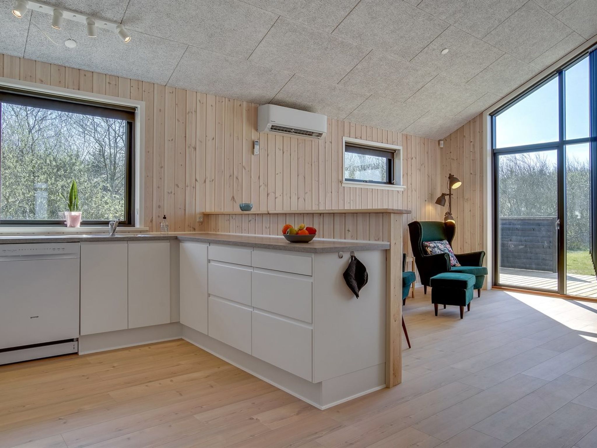 "Bentine" - 1.6km from the sea - Binnen