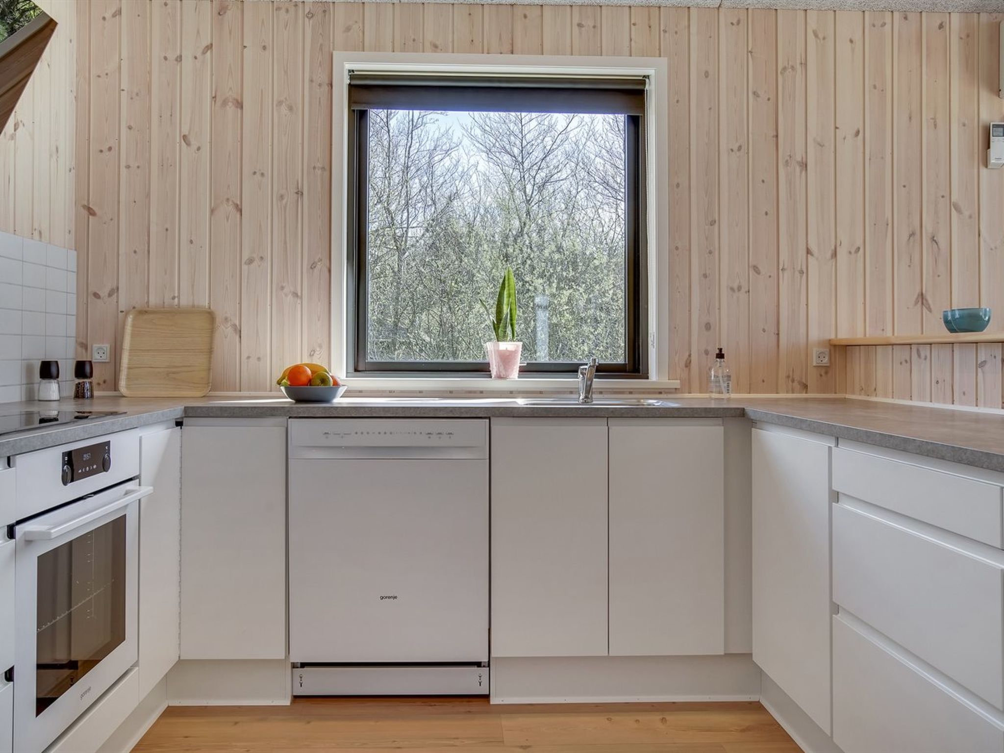 "Bentine" - 1.6km from the sea - Binnen