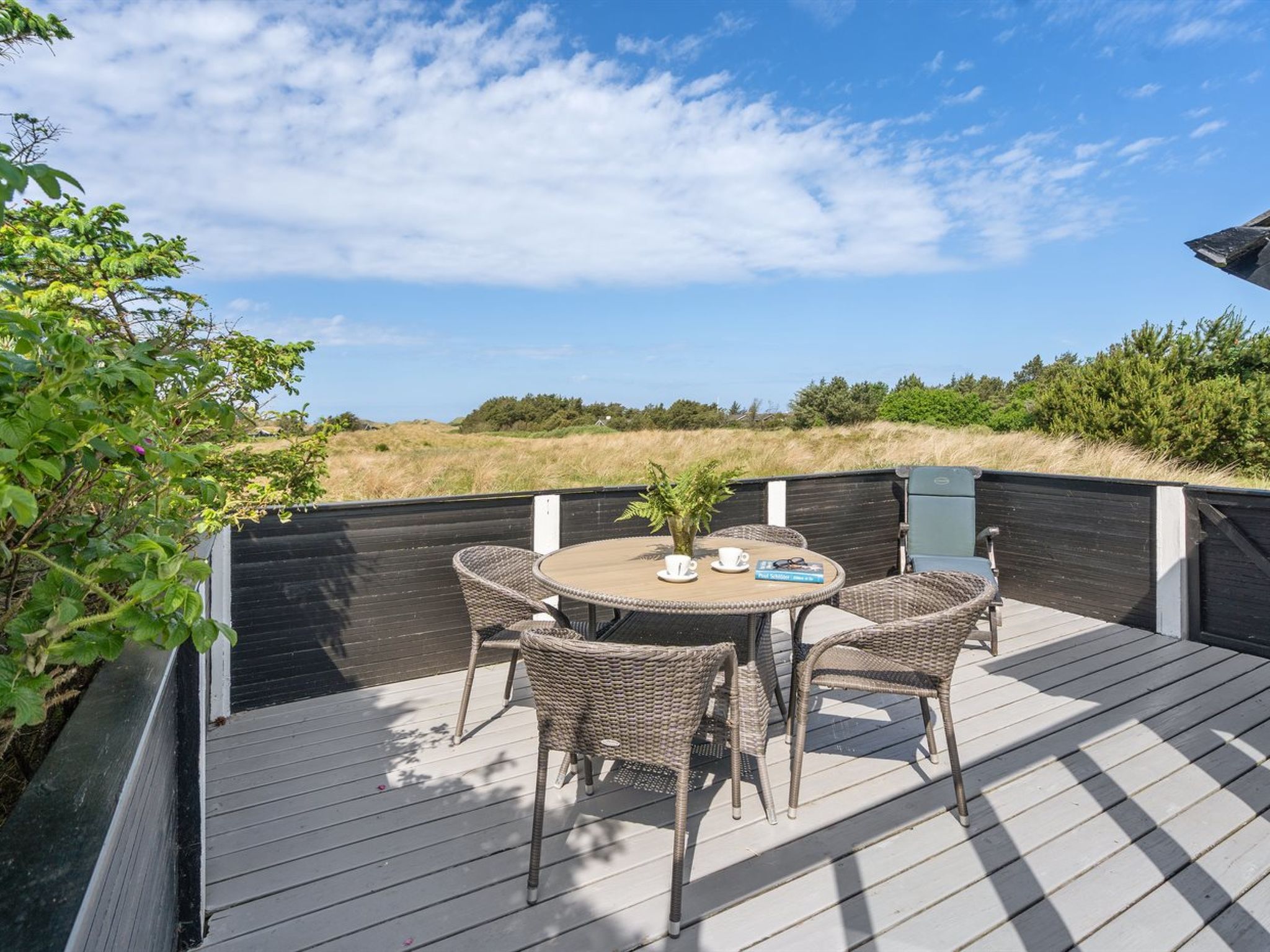"Allida" - 800m from the sea-Outside