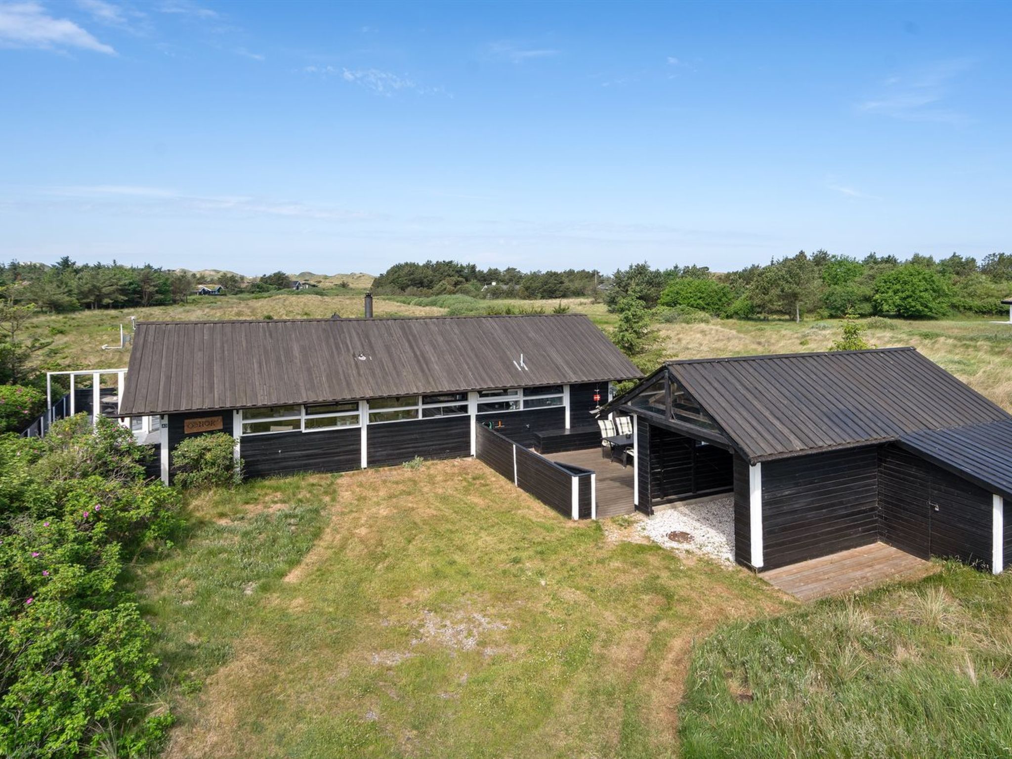"Allida" - 800m from the sea-Outside