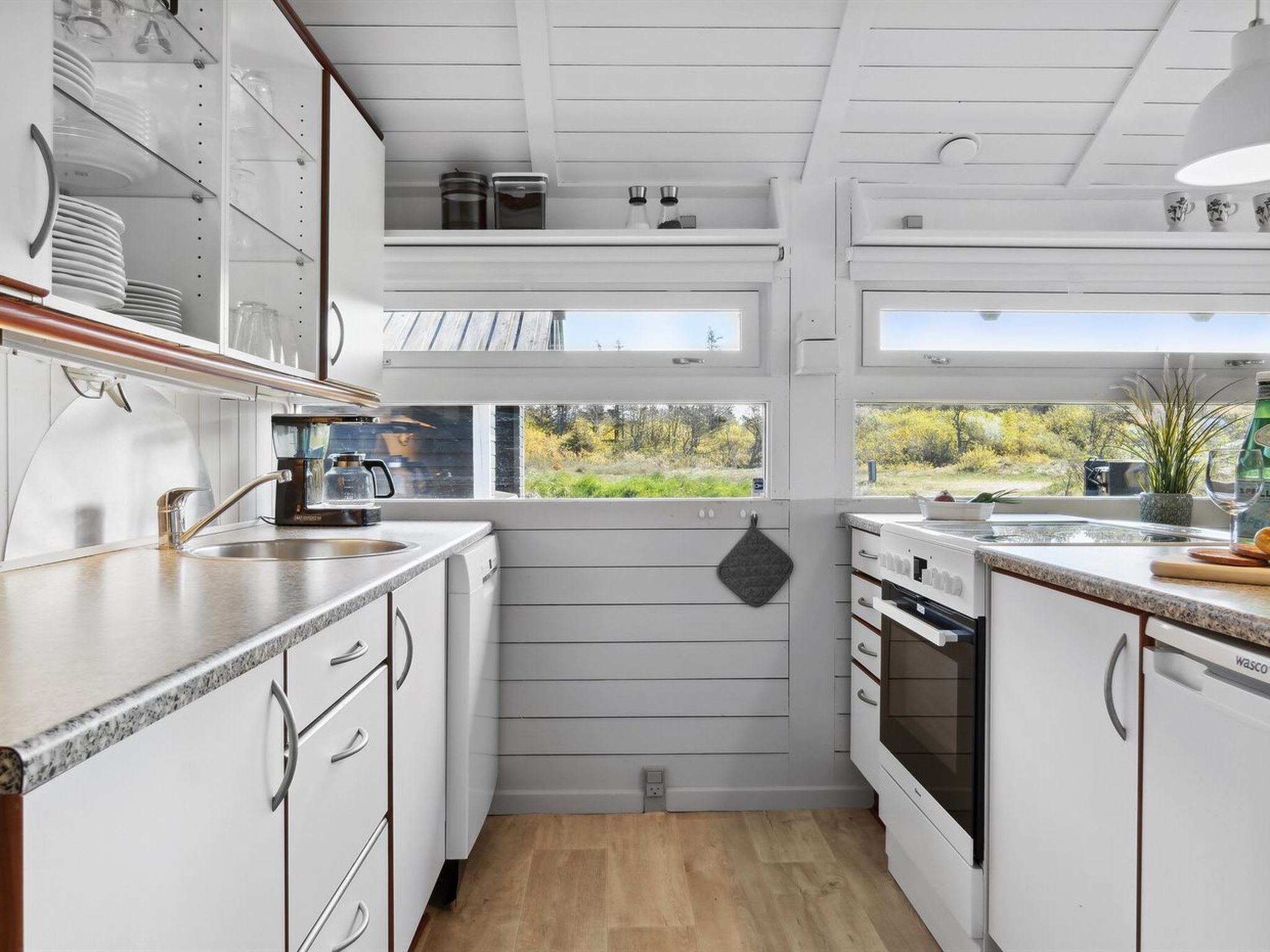 "Allida" - 800m from the sea - Drinnen