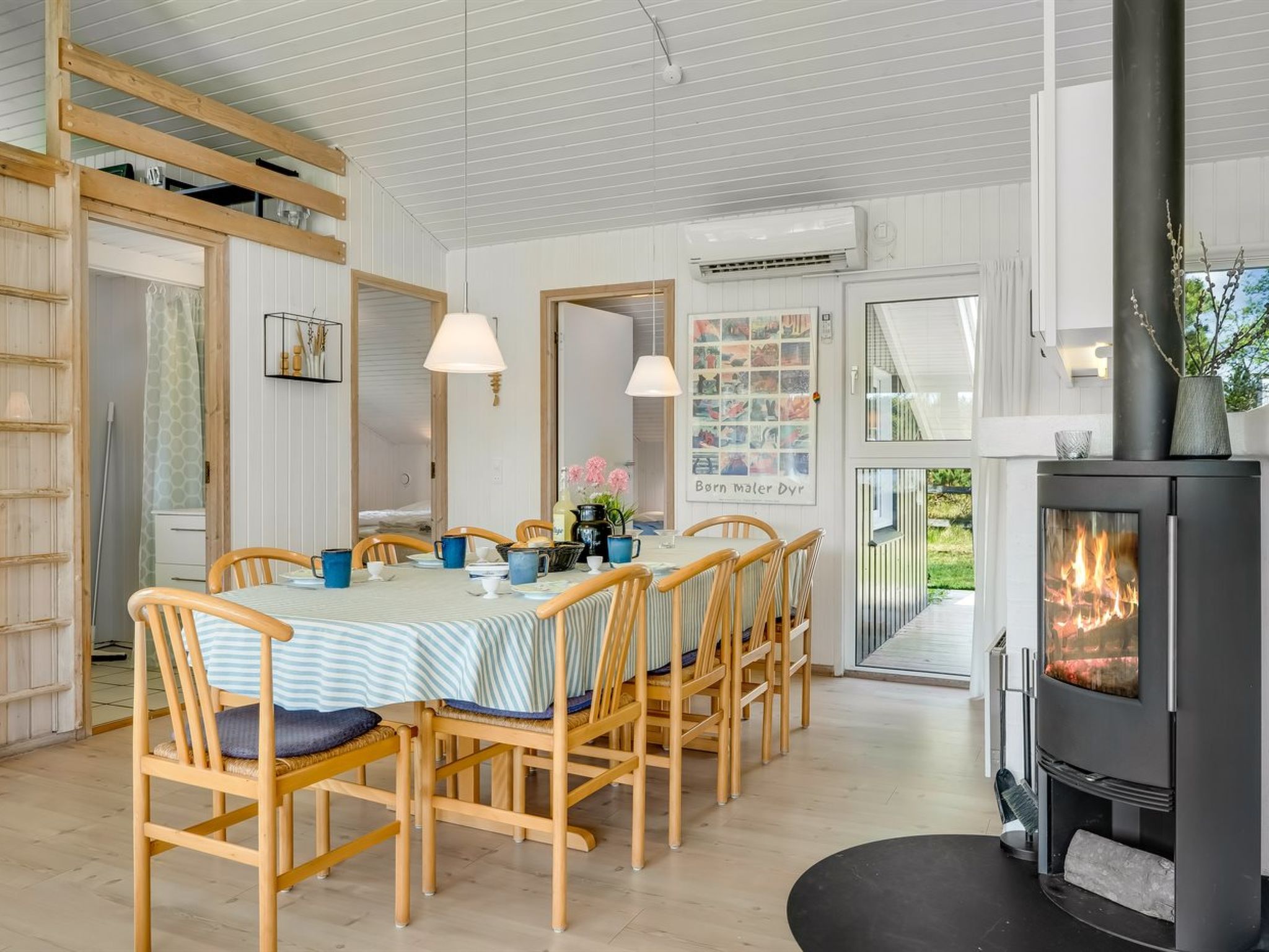 "Gladis" - 900m from the sea - Binnen