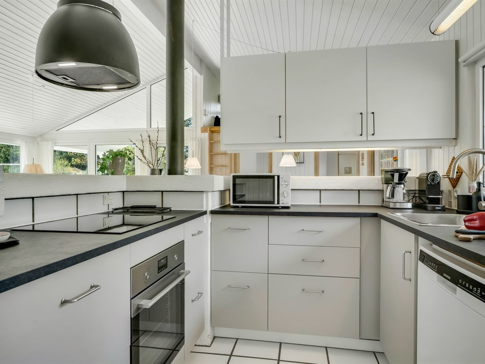 "Gladis" - 900m from the sea - Binnen