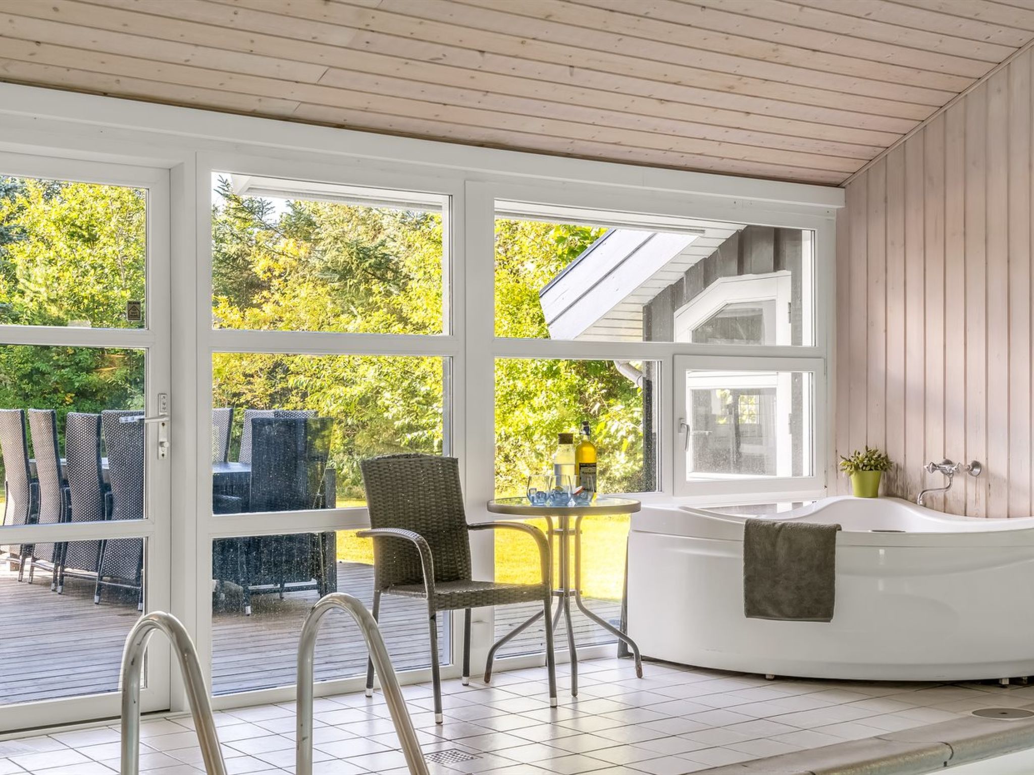 "Mechthild" - 2.7km from the sea-Binnen