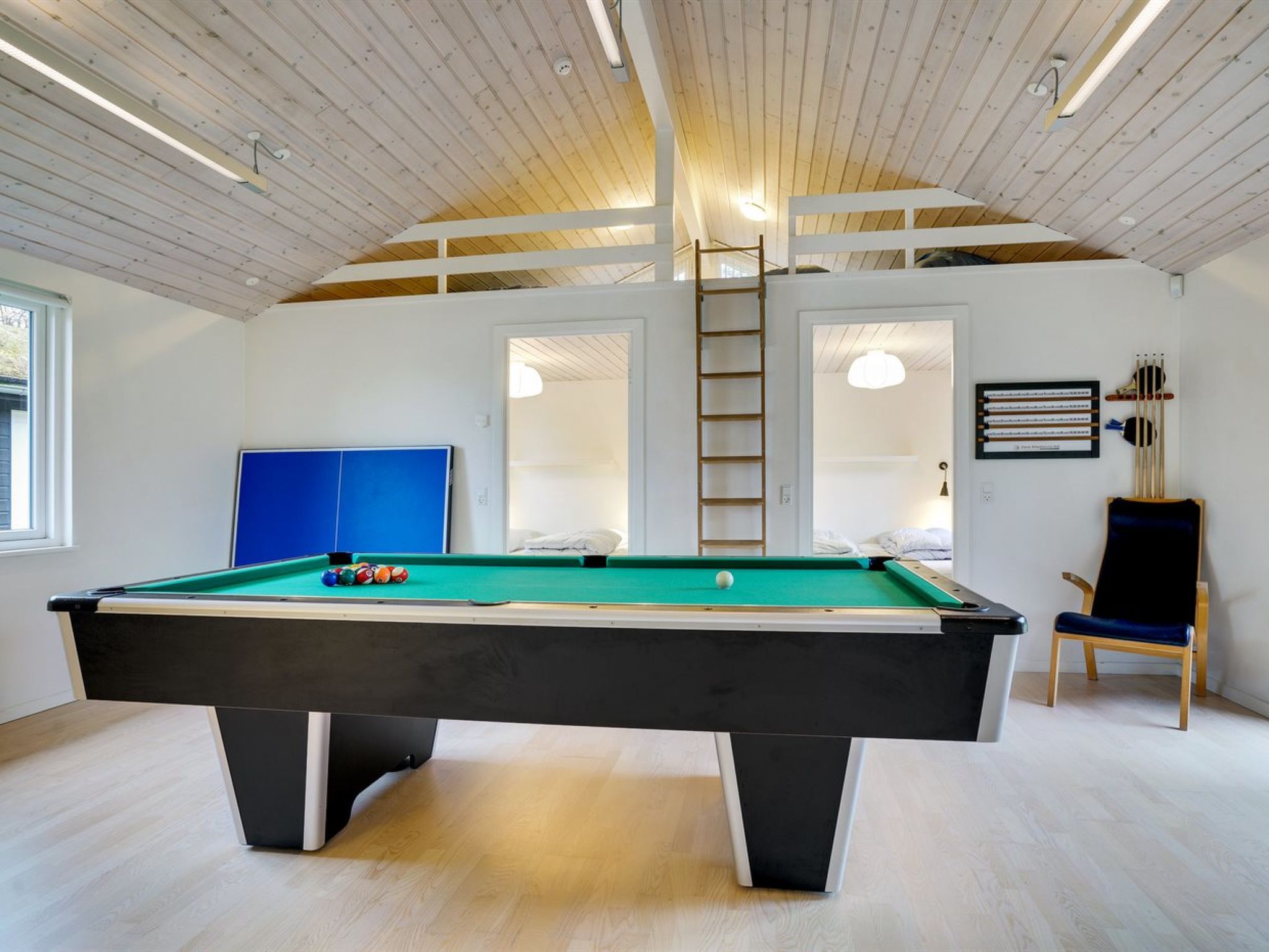 "Ricus" - 1.8km from the sea - Binnen
