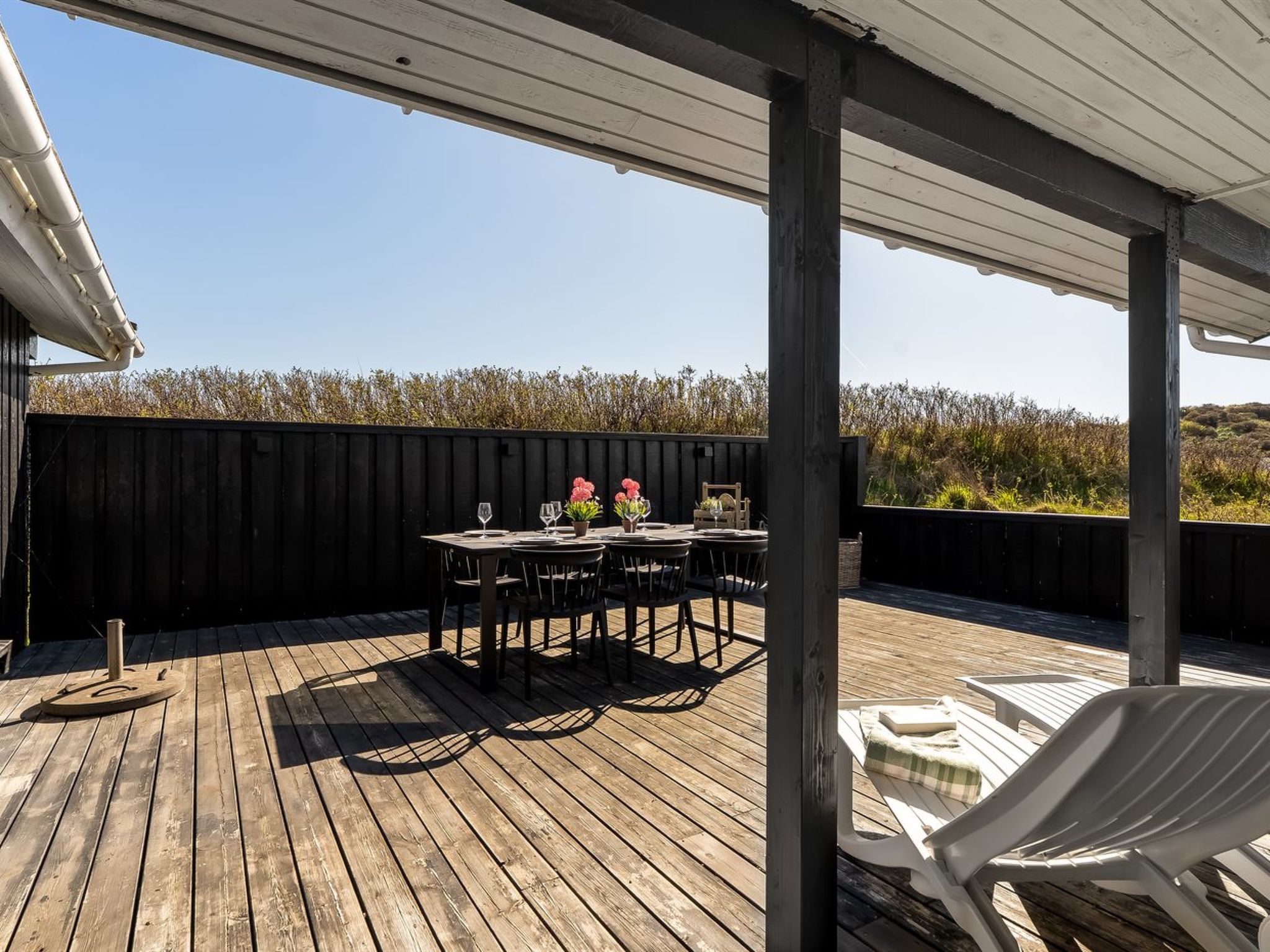 "Rutha" - 45m from the sea - Buiten
